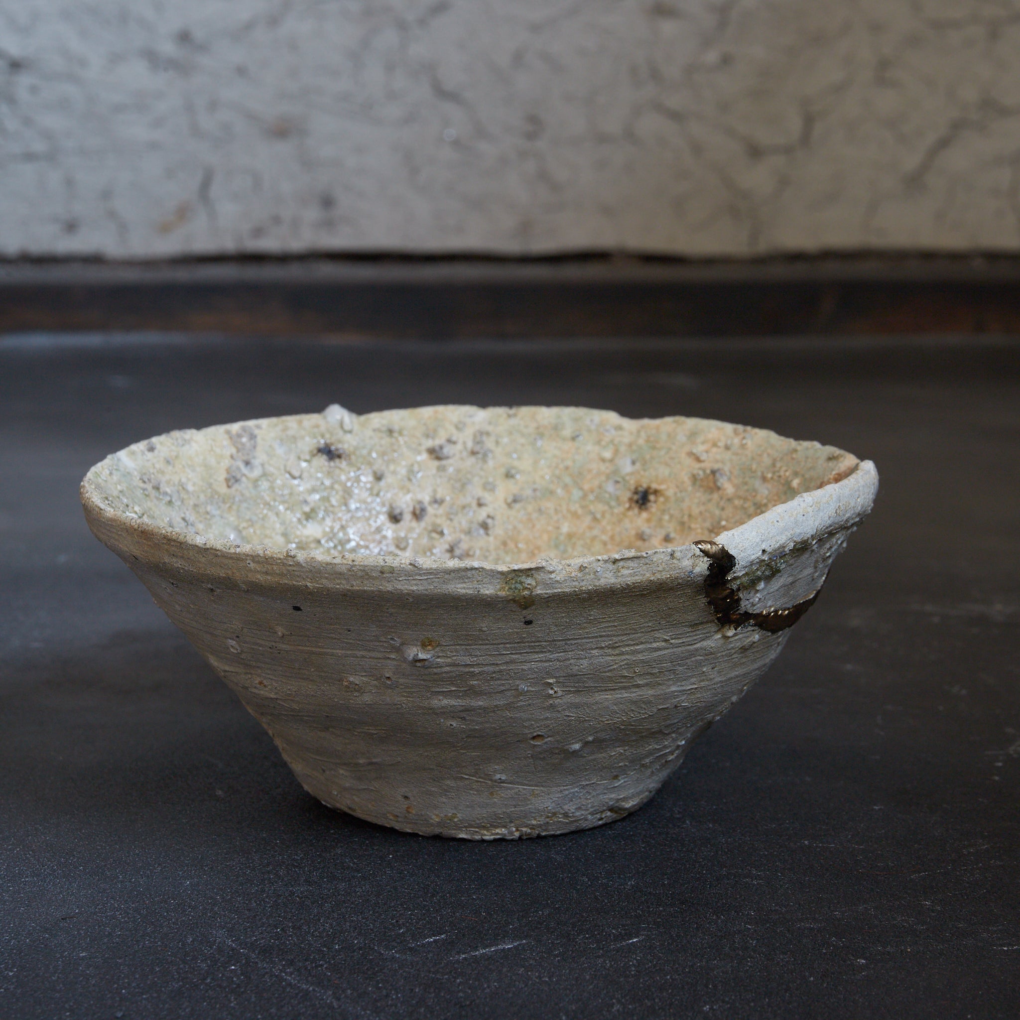 YAMACHAWAN (BERGSCHALE), Sanage, ascheglasiert, A, Kamakura-Zeit (1185–1333 n. Chr.) | Detailansicht 8