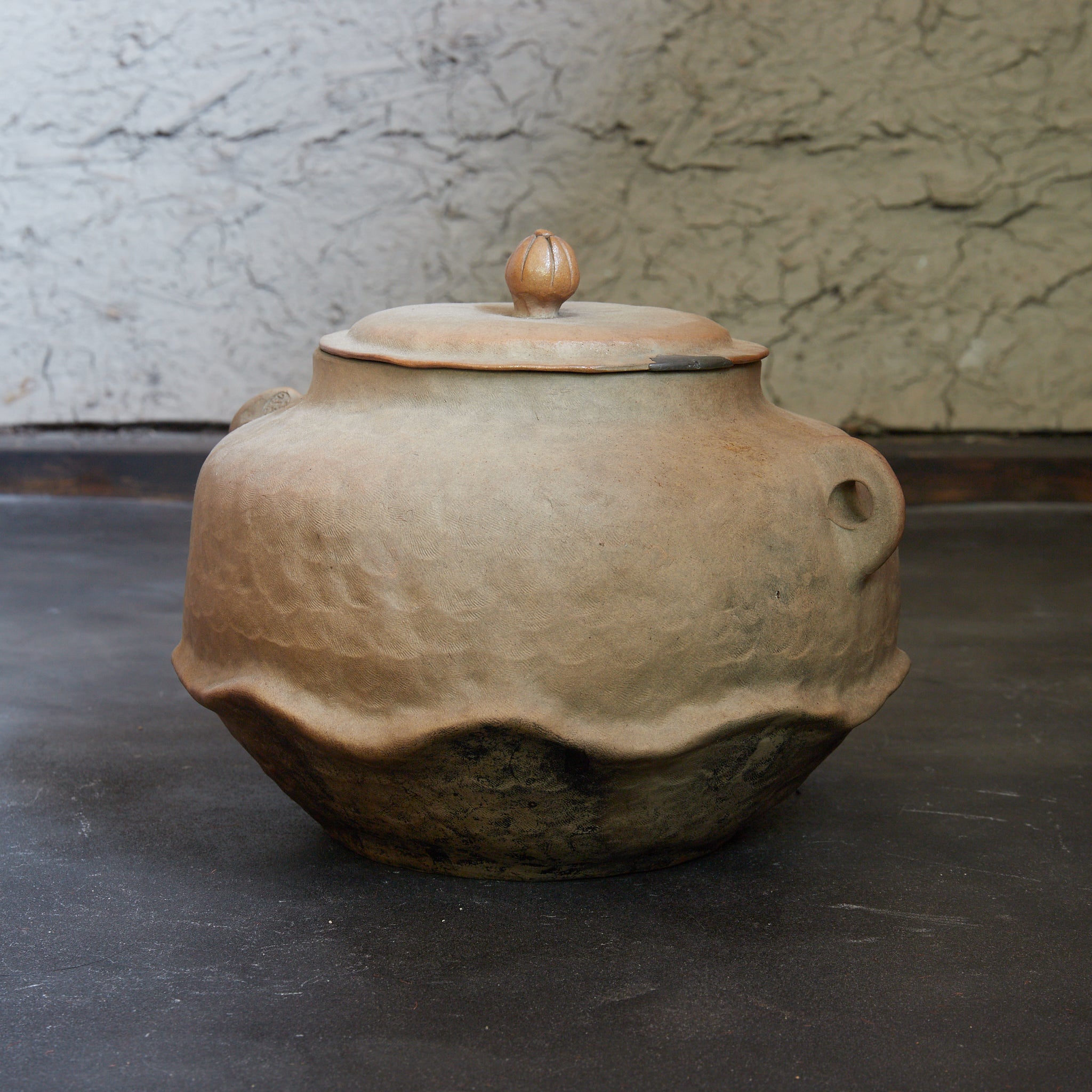 江戸–明治時代 白泥 蓮形双耳茶釜（1603–1912CE）｜詳細画像3