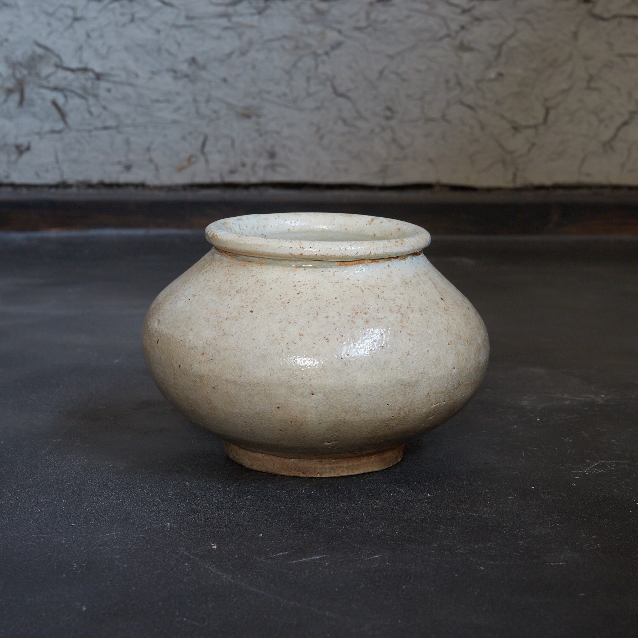 李朝 白磁 丸壺（1392–1897CE） | 入蘆花（ロカニイル）