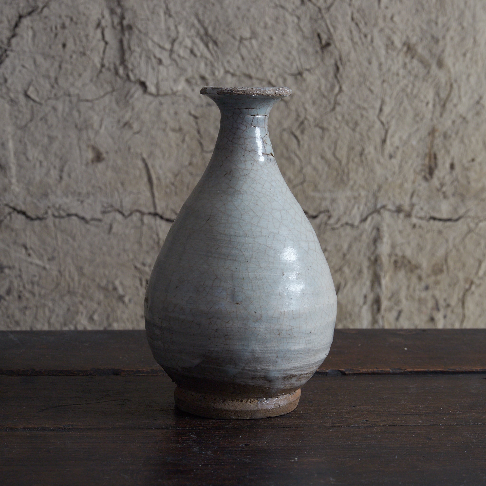 TOKKURI, Buncheong-Ware mit engobiertes pinselstrichmuster, Joseon-Dynastie (1392–1897 n. Chr.) | Detailansicht 6