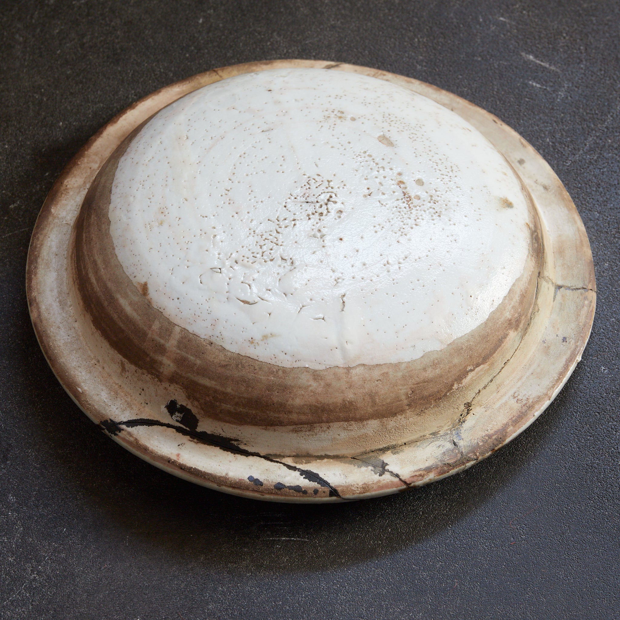 明代 古染付 魚鱗花卉文蓋壺 水指（1368–1644CE） | 入蘆花（ロカニイル）