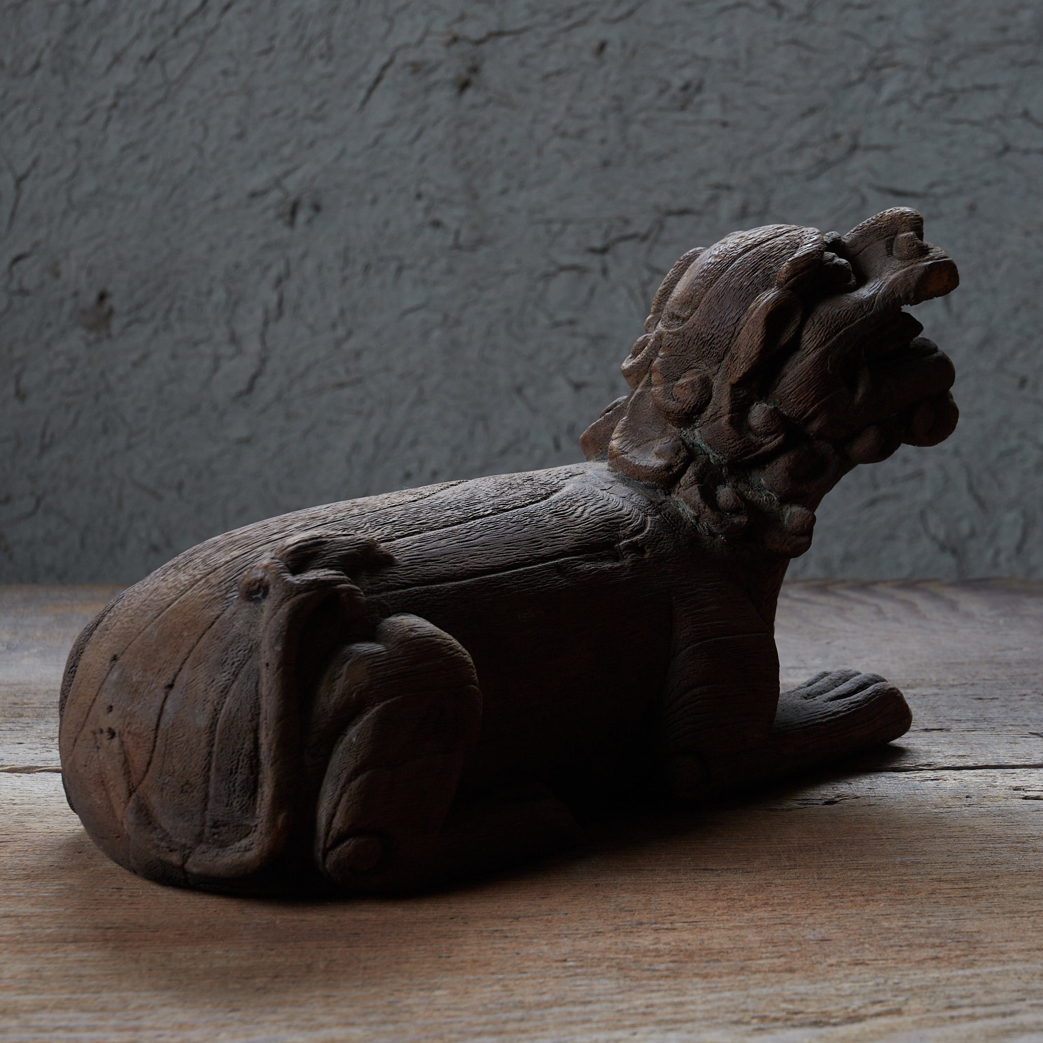 李朝 木造阿吽獅子像 一対（1392–1897CE） | 入蘆花（ロカニイル）