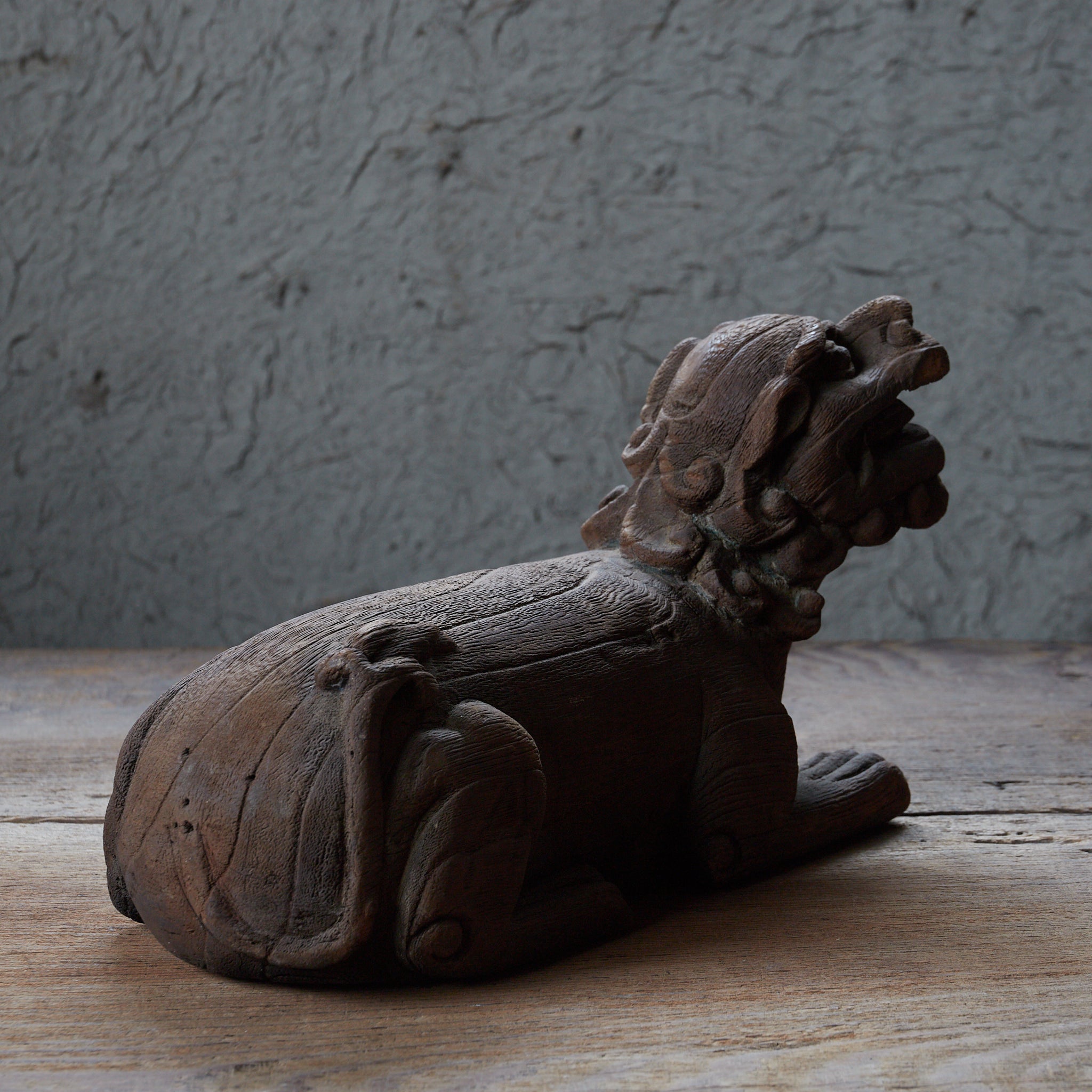 李朝 木造阿吽獅子像 一対（1392–1897CE） | 入蘆花（ロカニイル）