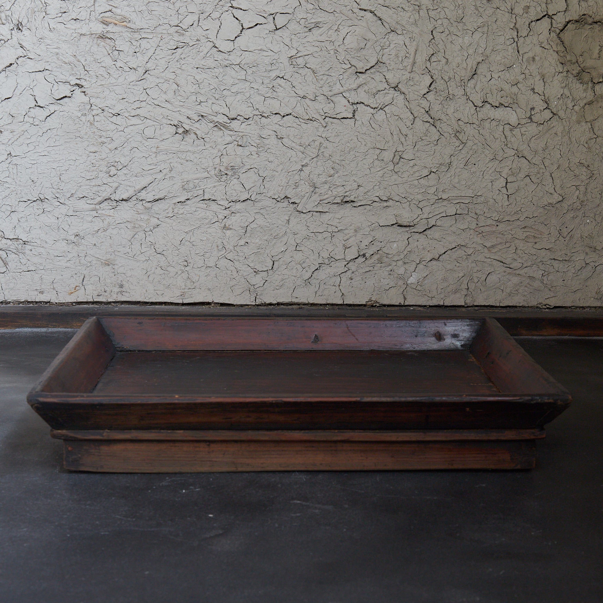 WOODEN RECTANGULAR TRAY, Joseon Dynasty (1392–1897 CE) | Detail image 4