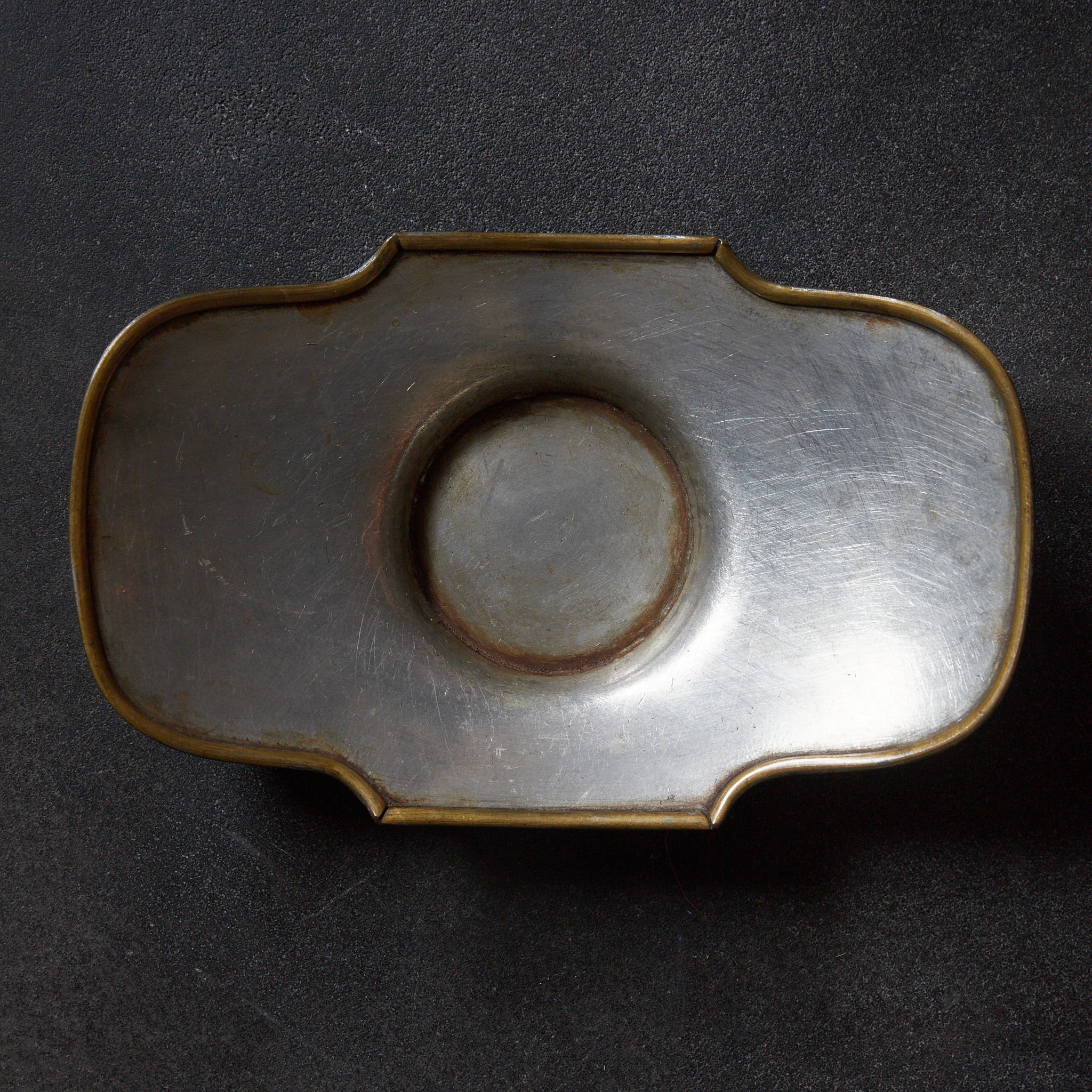 清代 古錫銅覆花弁形茶托 5客揃（1616–1911CE）｜詳細画像10