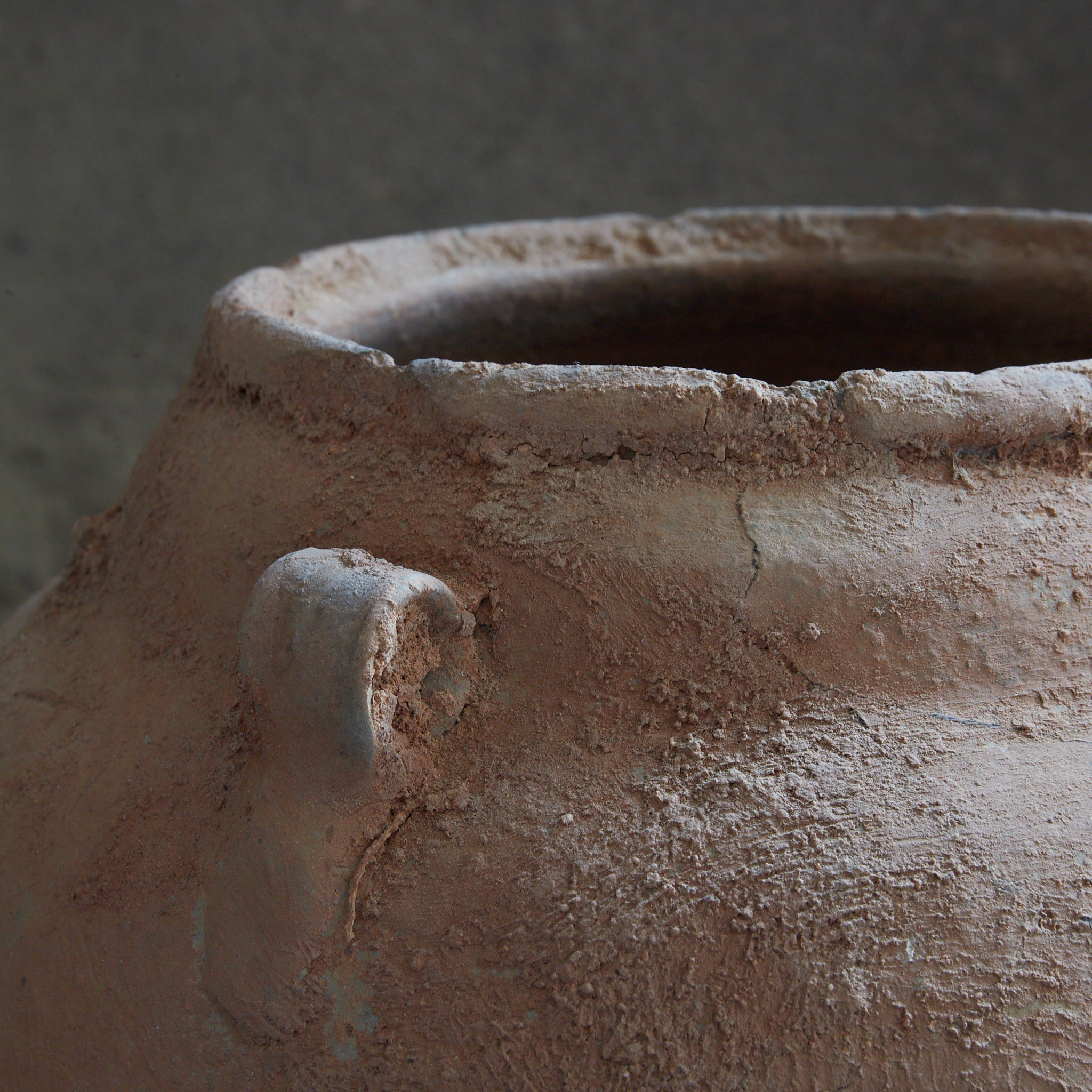 MELON-RIBBED TWO-HANDLED JAR, Green-glazed, Tang–Song Period (618–1279 CE) | Detail image 20