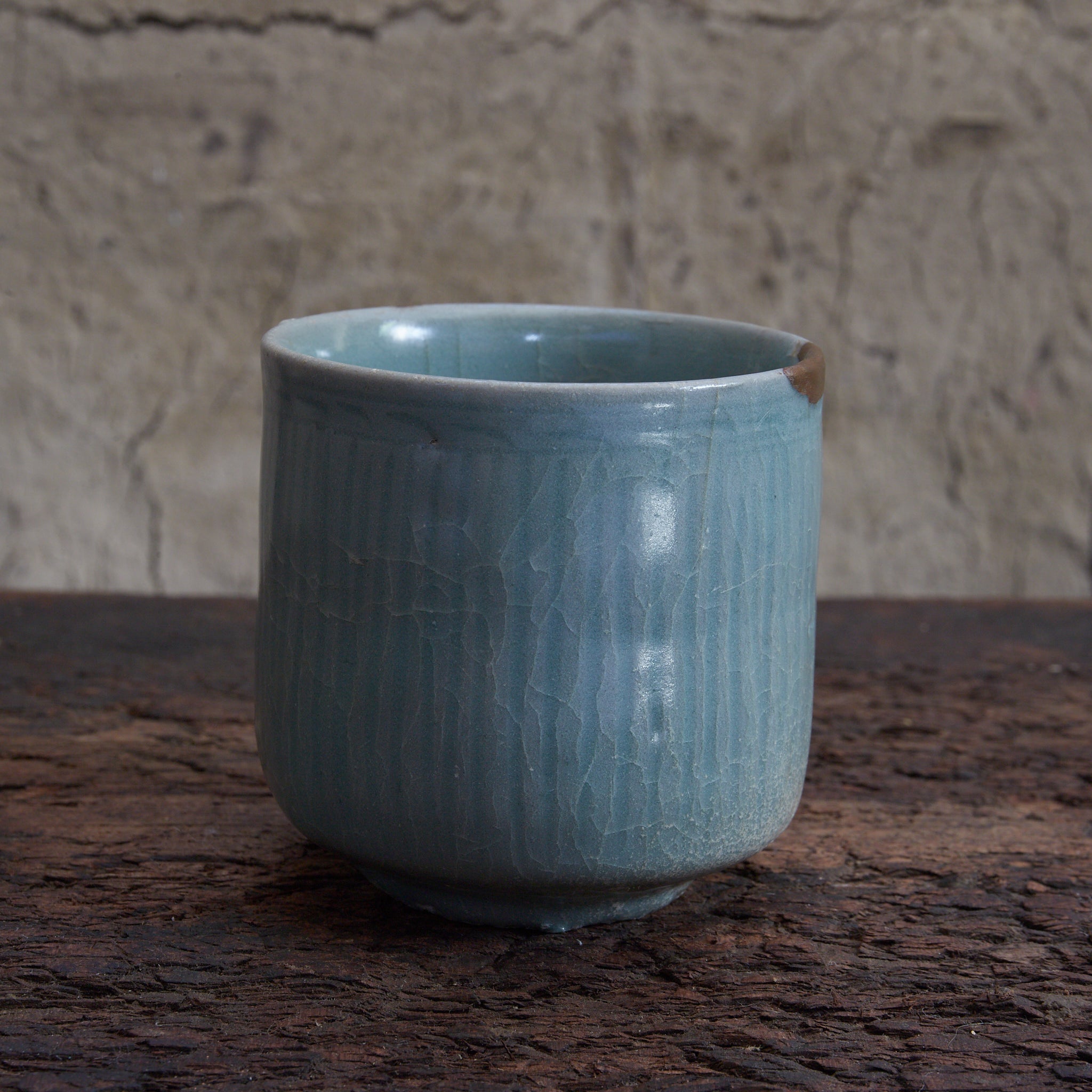 GOBELET CYLINDRIQUE, Céladon, Avec boîte en bois, Dynastie Goryeo (918–1392 apr. J.-C.) | Image de détail 7