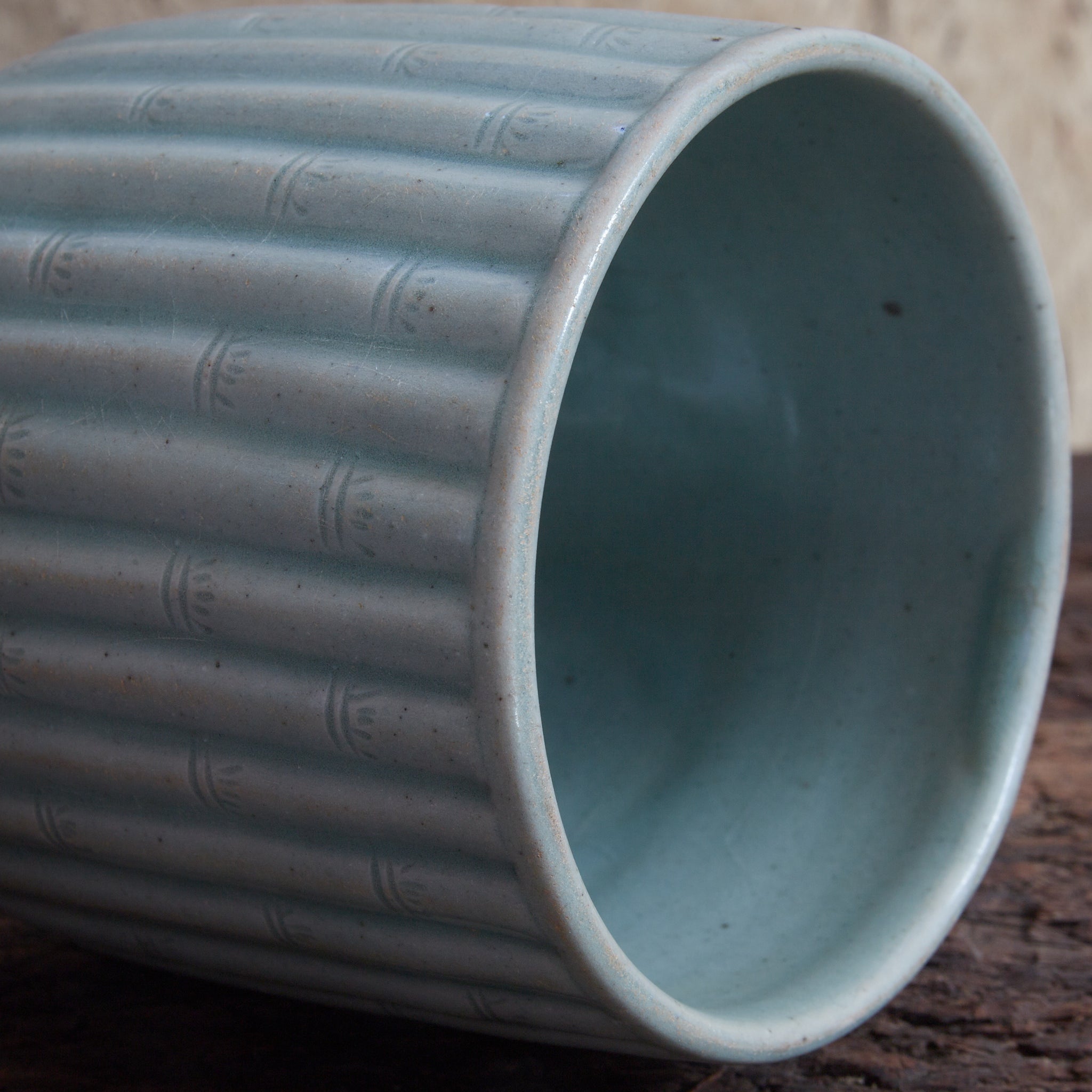 CYLINDRICAL CUP, Celadon with relief-carved bamboo-joint pattern, With wooden box, Goryeo Dynasty (918–1392 CE) | Detail image 29