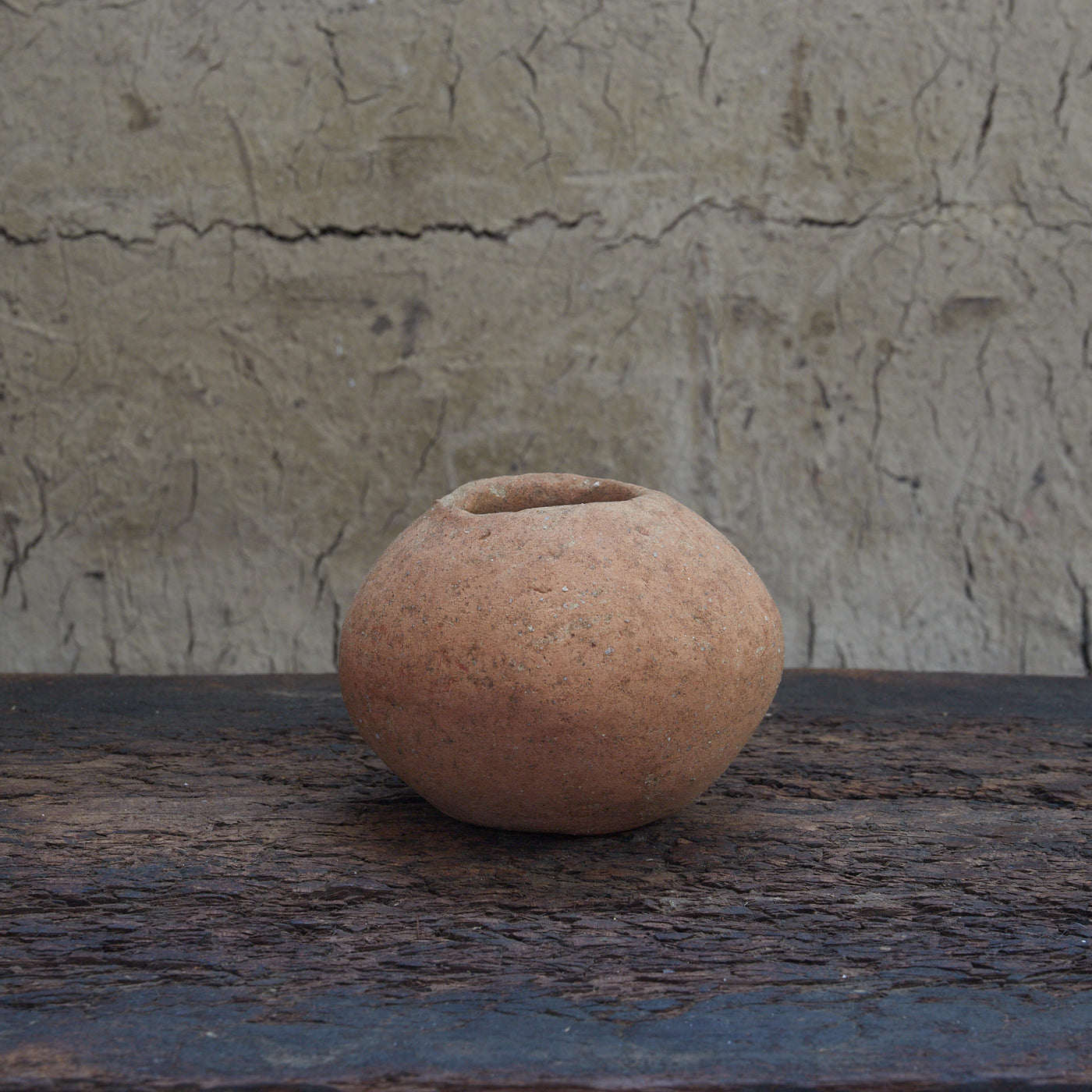 弥生時代 壺型土器（300BCE–250CE） – 花入