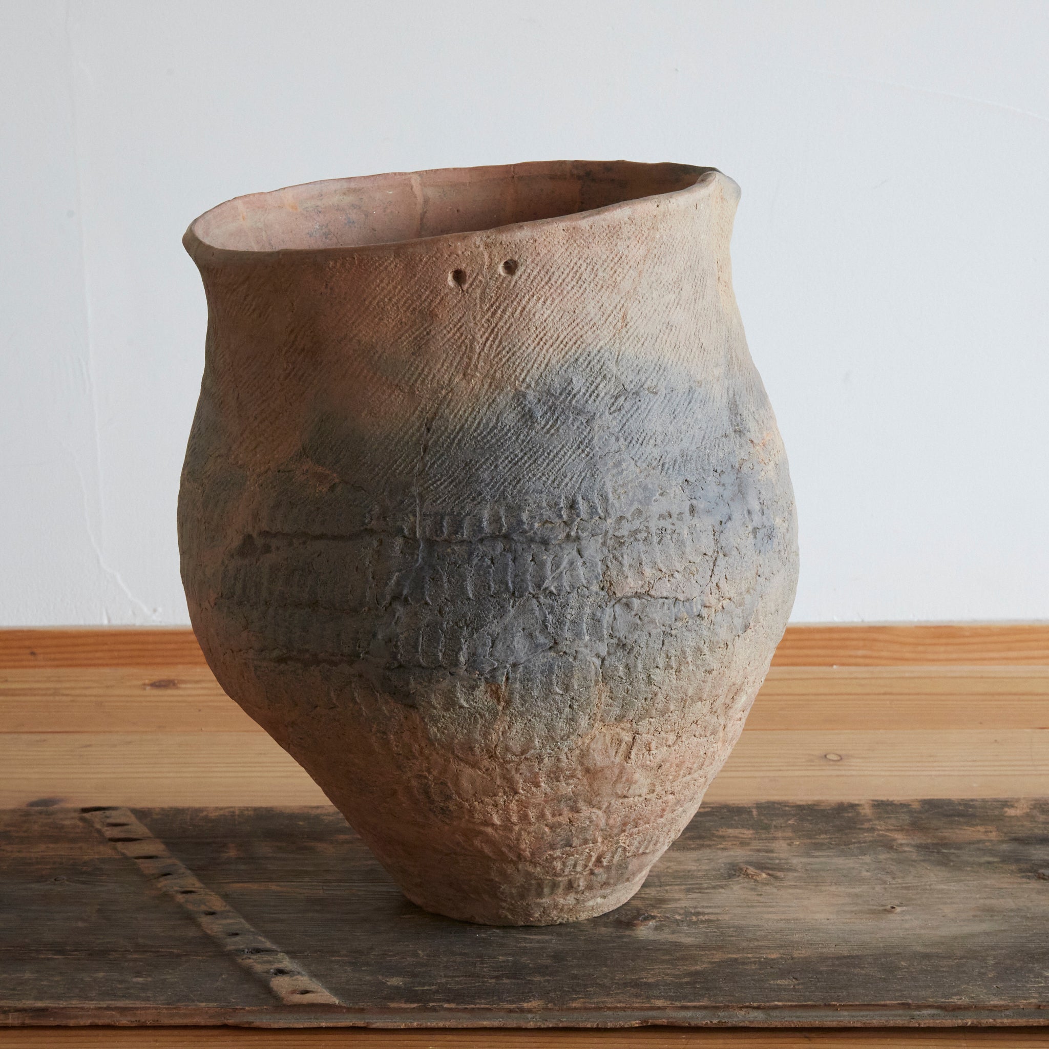 DEEP BOWL, Earthenware, Jomon Period（10000–300BCE）