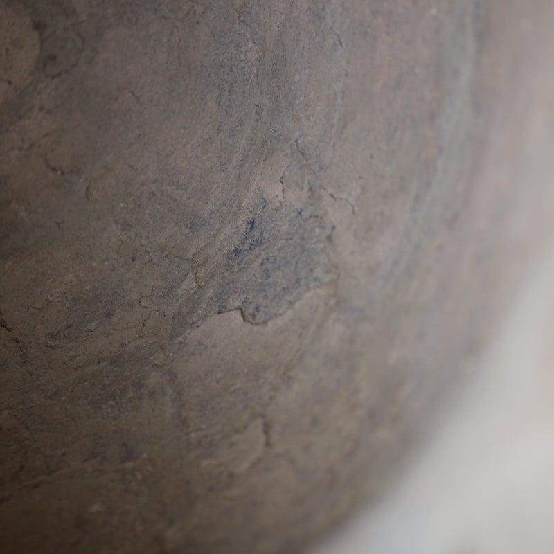 Jomon pottery Deep bowl-shaped pottery a Jomon period/10000-300BCE