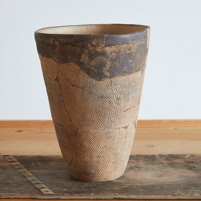 绳纹陶器 深碗形陶器 b 绳纹时期/公元前 10000-300 年