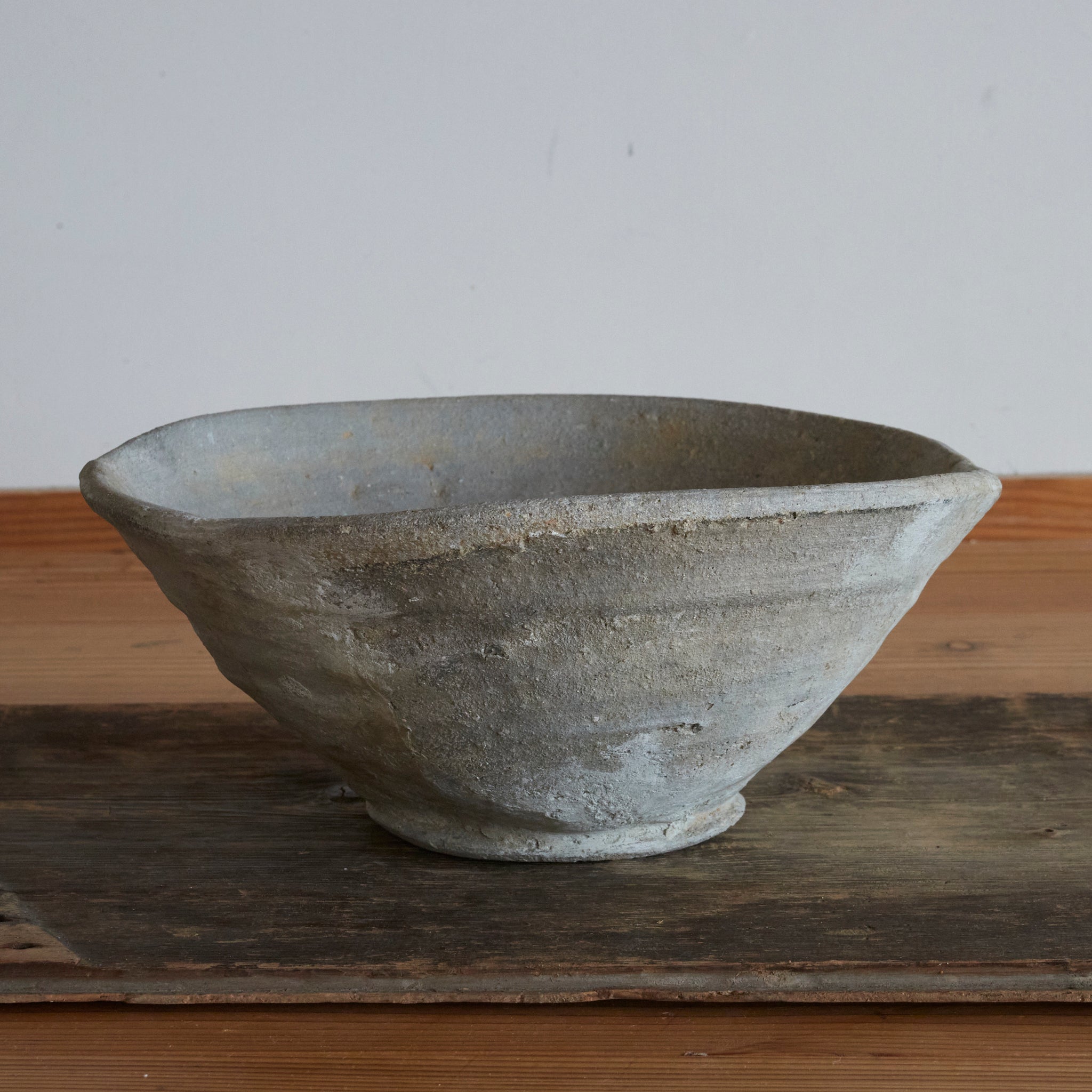鎌倉時代 猿投 大片口鉢（1185–1333 CE） | 入蘆花（ロカニイル）