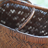 Old bamboo basket that grew well in amber color Open-air basket Taisho Taisho period/1912-1926CE