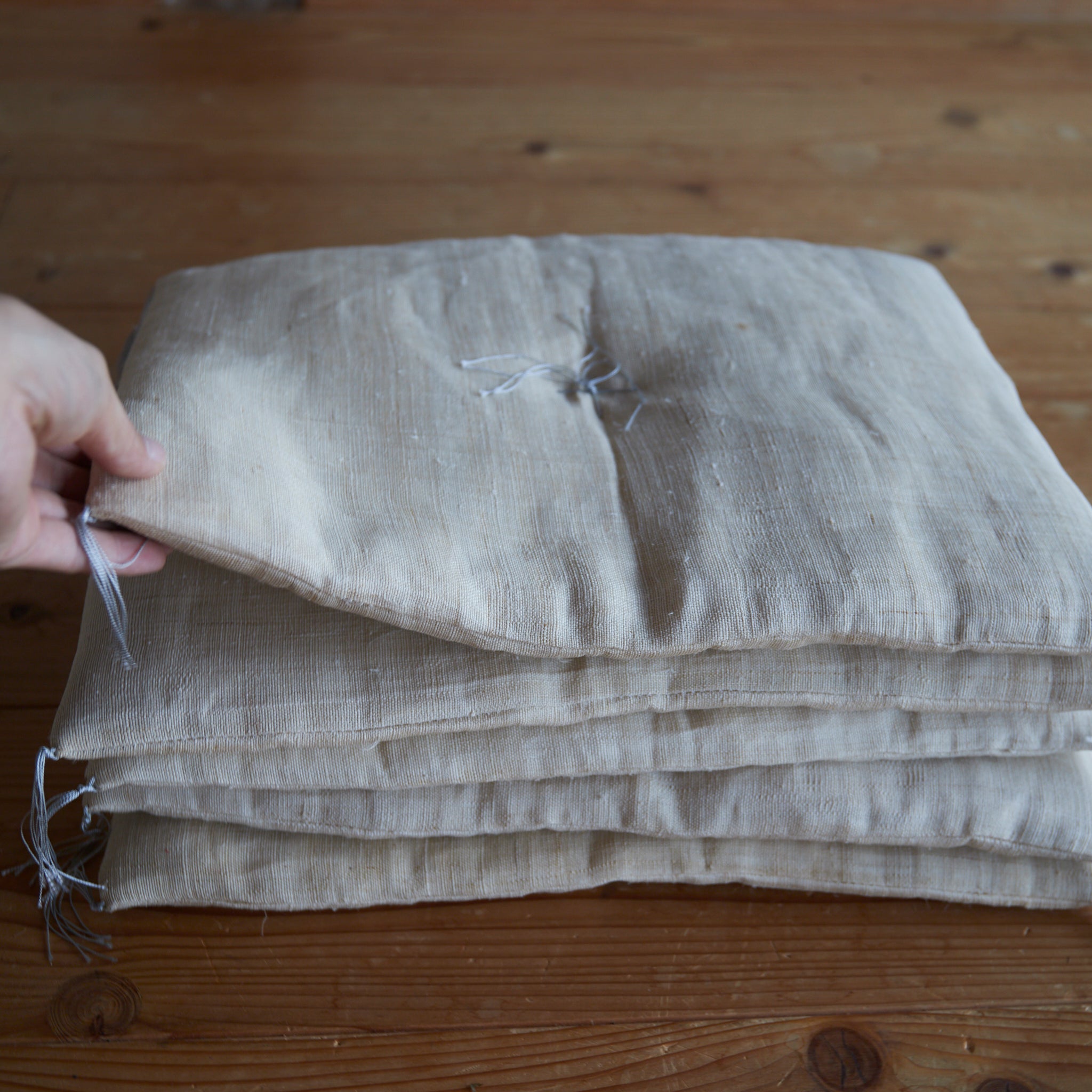 大正 小ぶりな麻座布団 煎茶道具 5客揃（1912–1926 CE） | 入蘆花