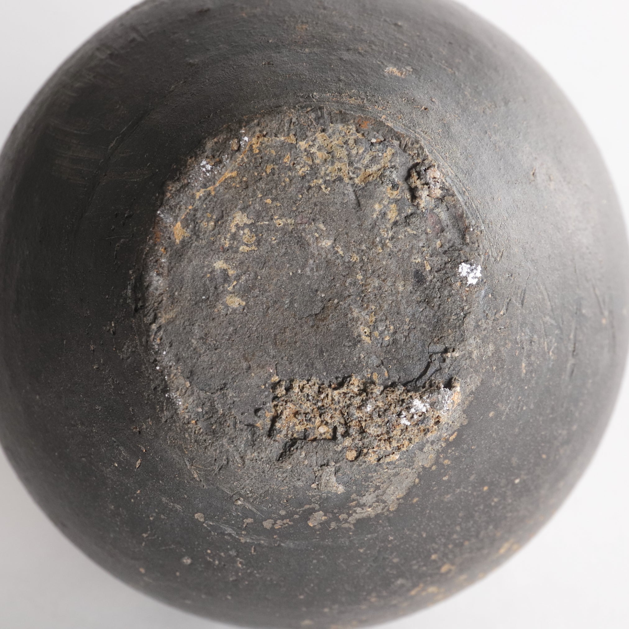 新羅土器 小壺（668–900 CE）