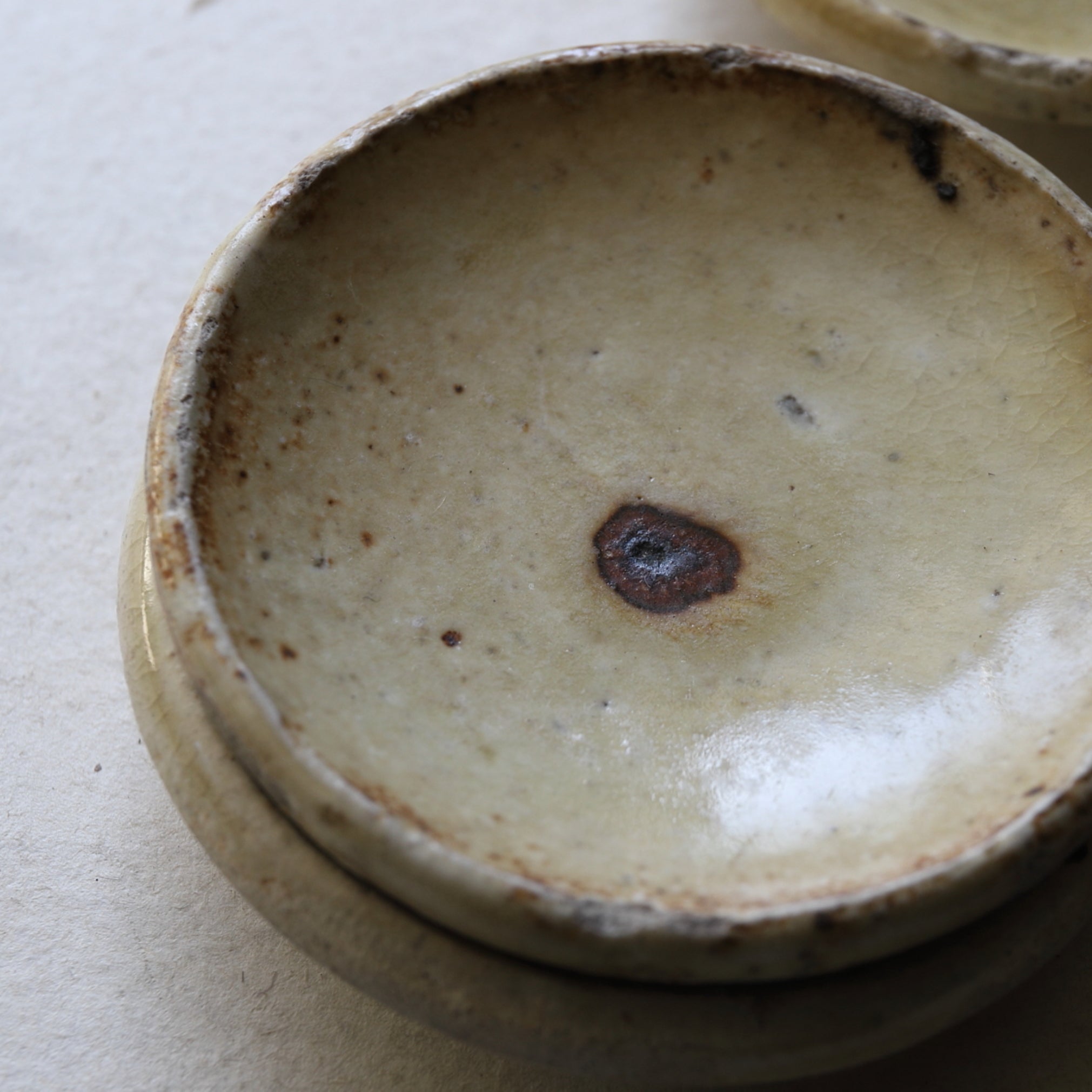 江戸時代 古瀬戸 灰釉豆皿 5客揃（1603–1867 CE）