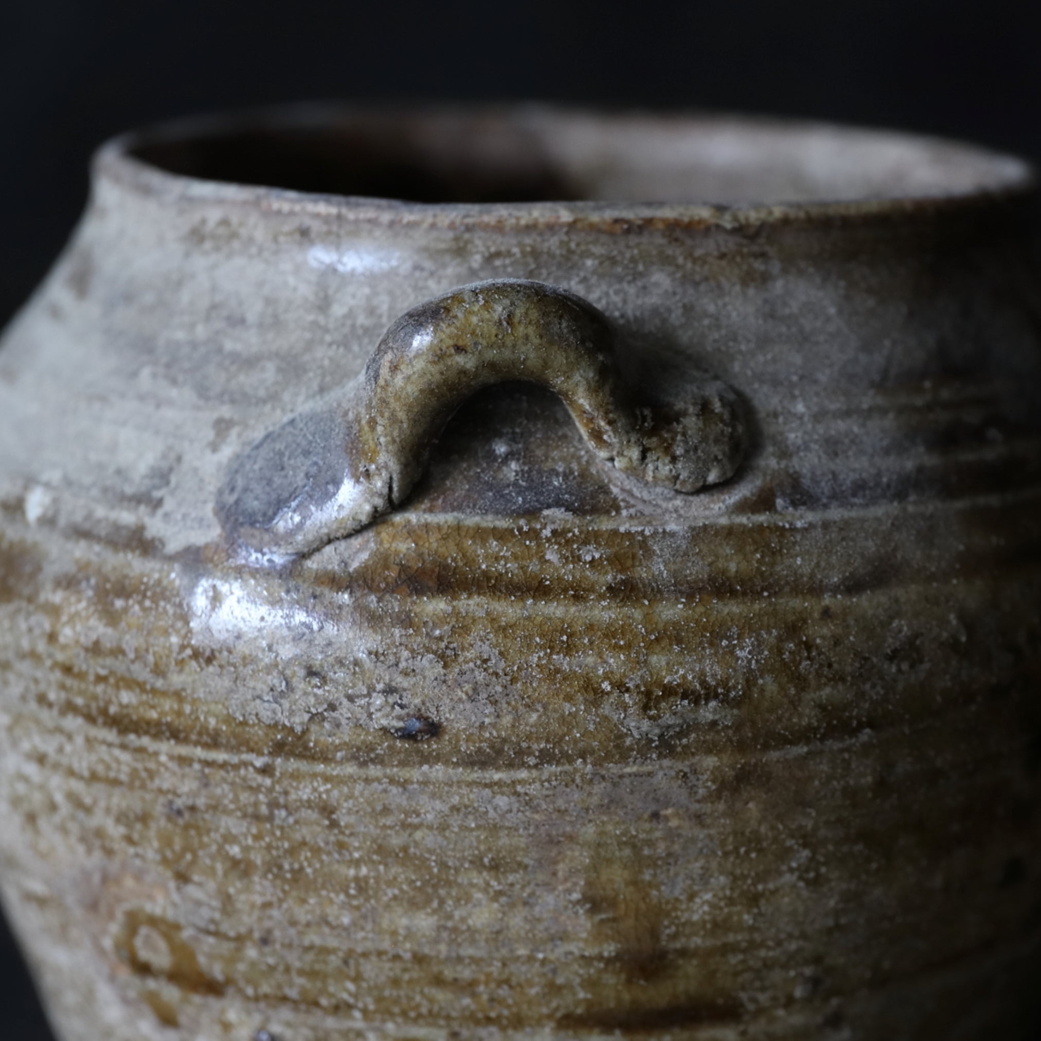 江戸時代 古瀬戸 鉄釉双耳壺（1603–1867 CE）