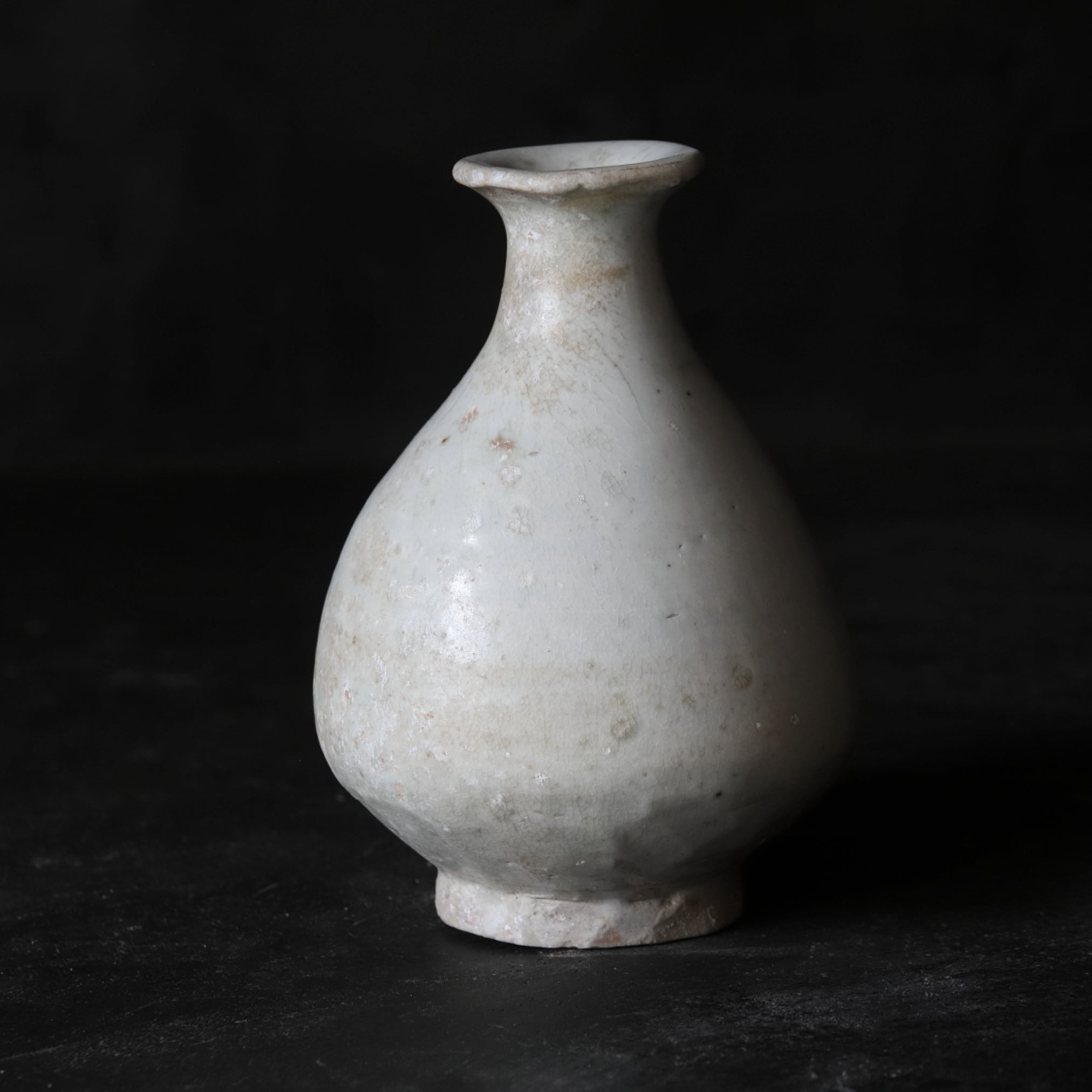 李朝古美術 韓国古陶磁器 李朝 粉青沙器 鉄絵 唐草文 口付大瓶