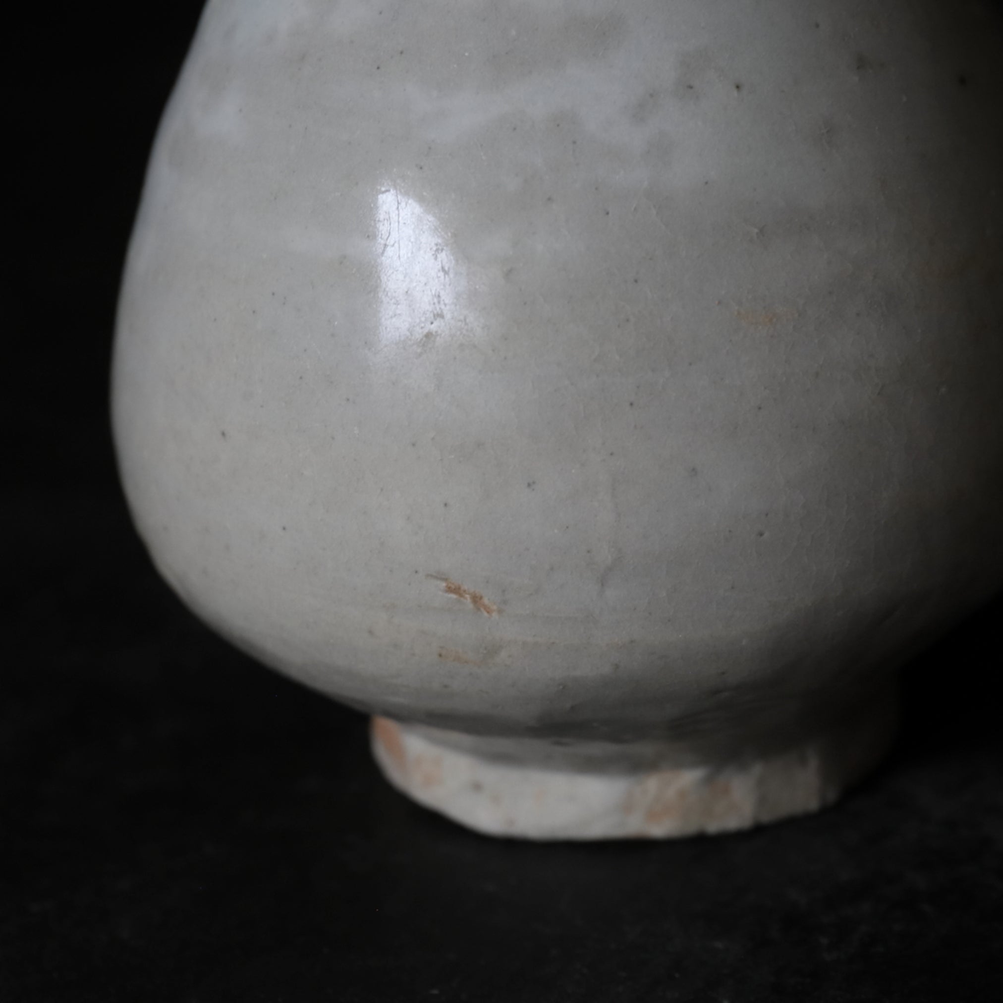 李朝 白磁面取瓶 徳利 木箱付（1392–1897 CE）