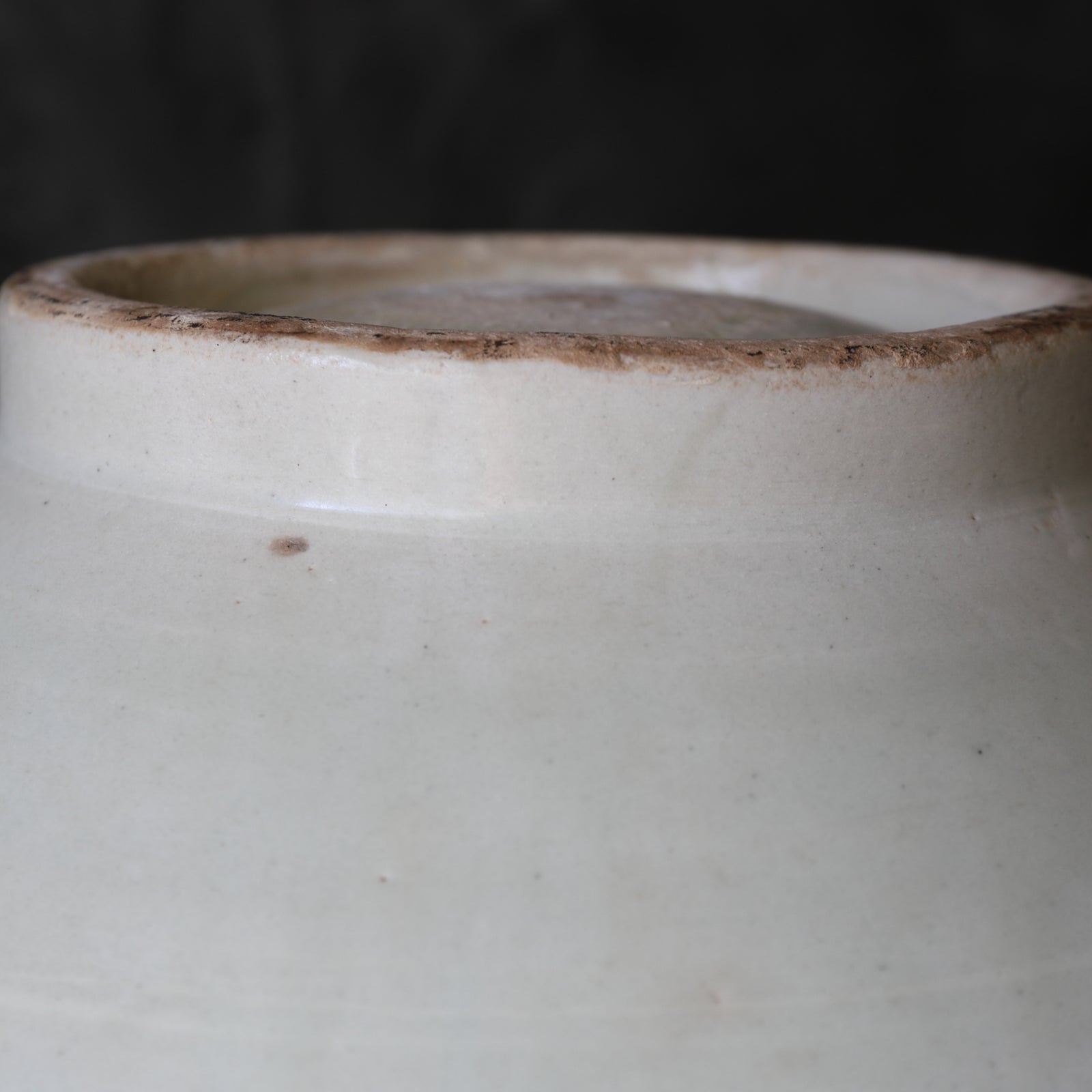 H283 李朝時代 白磁製 草文染付提灯壷 満月壷 高さ13㎝