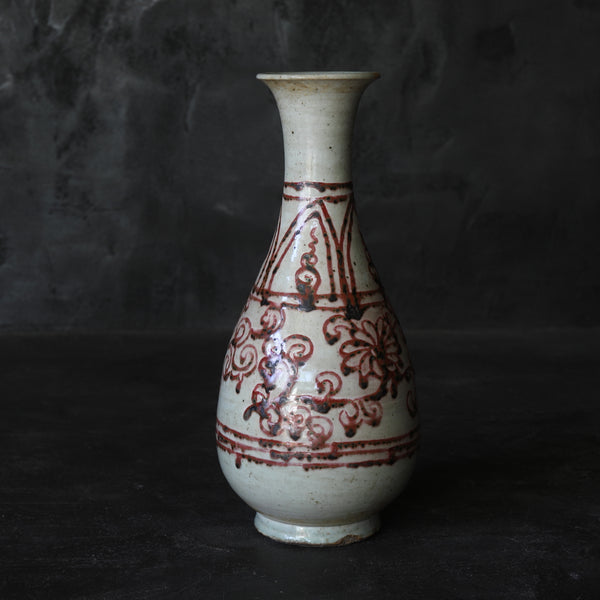 明代官窯釉里紅花卉圖玉壺春瓶（1368-1644年）