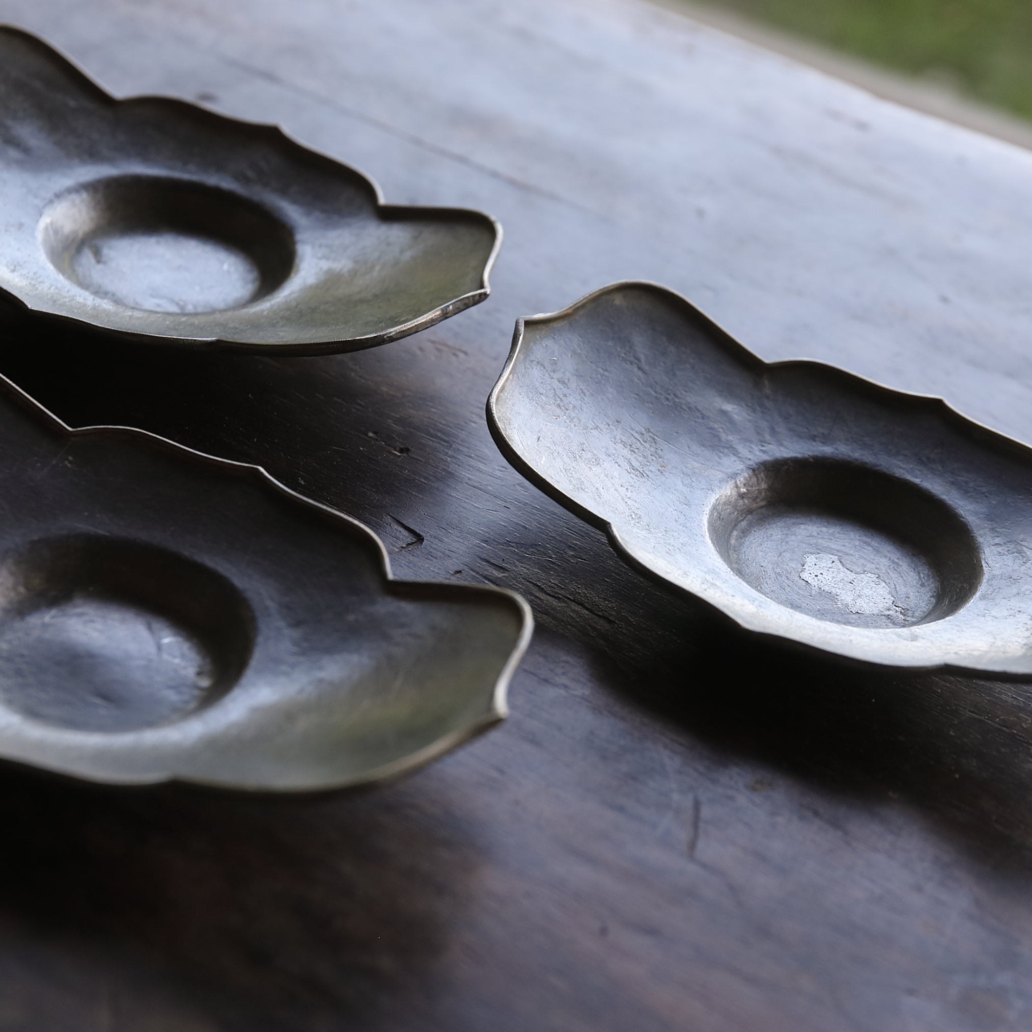 Antique Tin and Copper-edged Wheel Flower-shaped Tea coasters, Wu Ke, Qing Dynasty (1616-1911 CE)