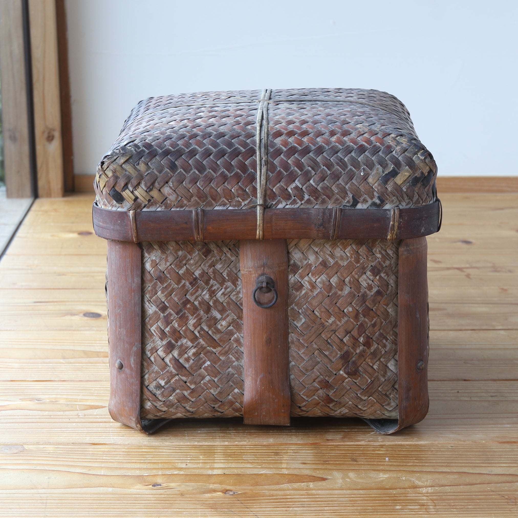 Large Bamboo Basket, Outdoor Tea Gathering Tea Box, Edo-Meiji Period (1603-1912 CE)