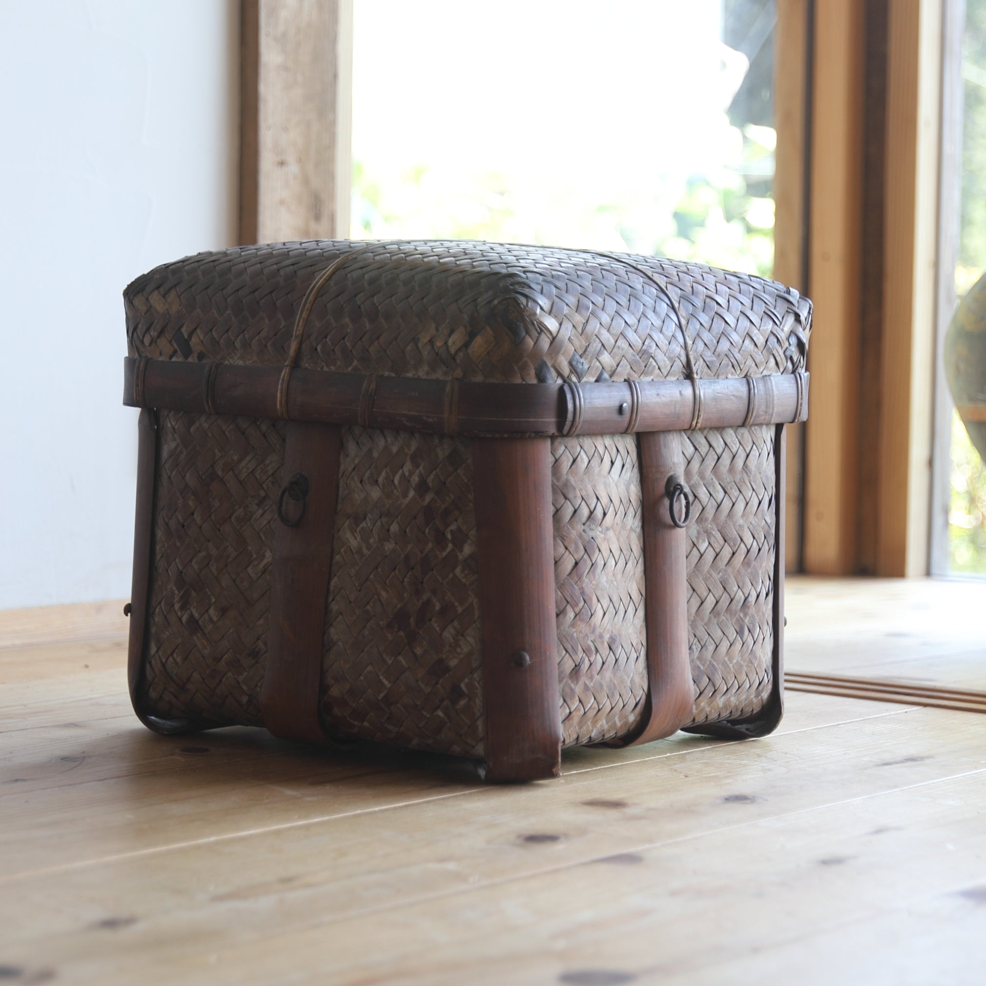 Large Bamboo Basket, Outdoor Tea Gathering Tea Box, Edo-Meiji Period (1603-1912 CE)