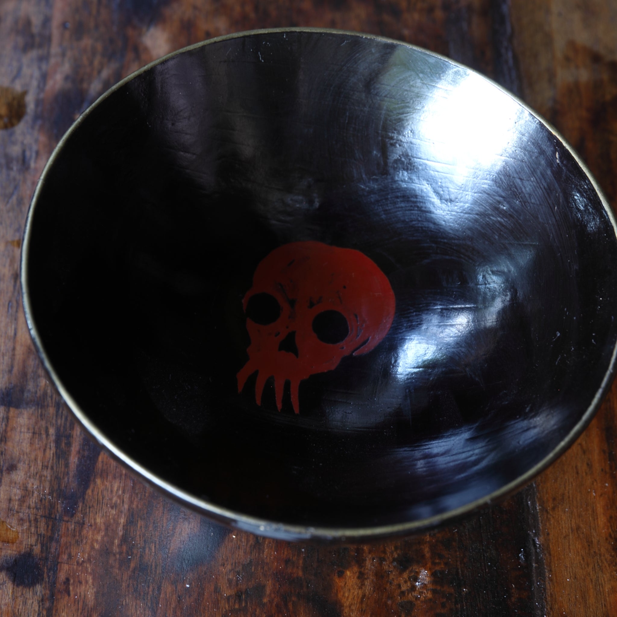 Old Aizu lacquer bowl with skull design, Edo period/1603-1867CE