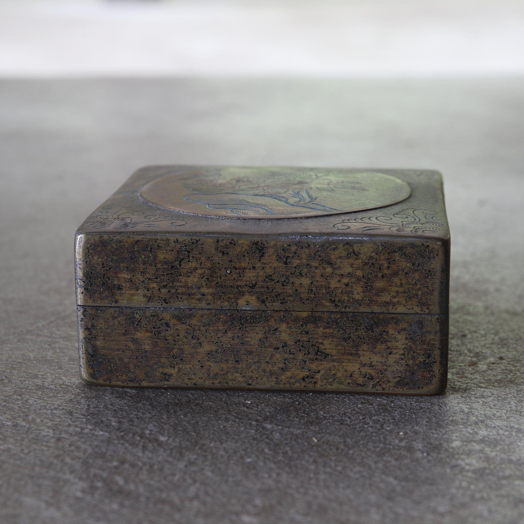 Baohuigan Peony Charcoal Box Qing Dynasty/1616-1911CE