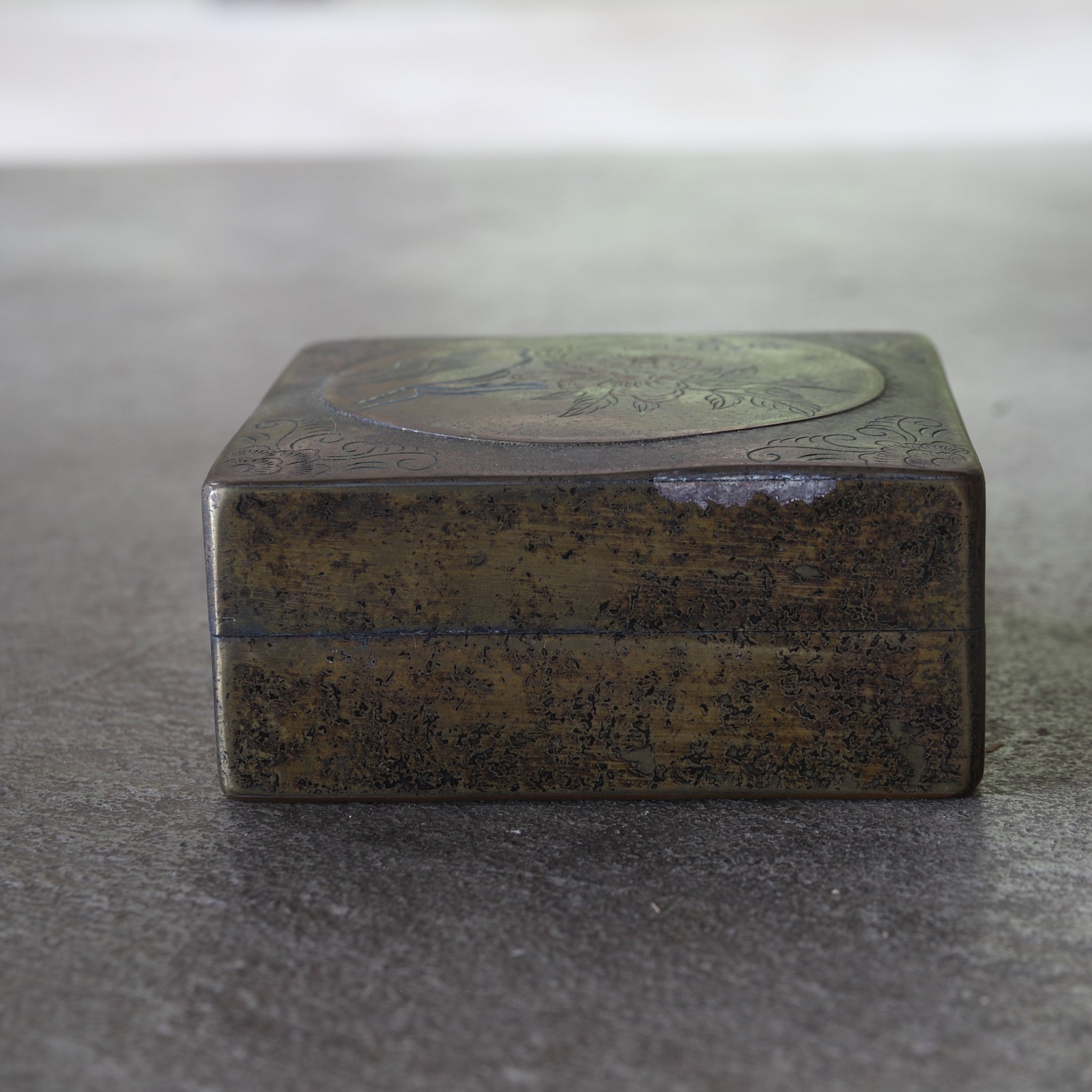 Baohuigan Peony Charcoal Box Qing Dynasty/1616-1911CE