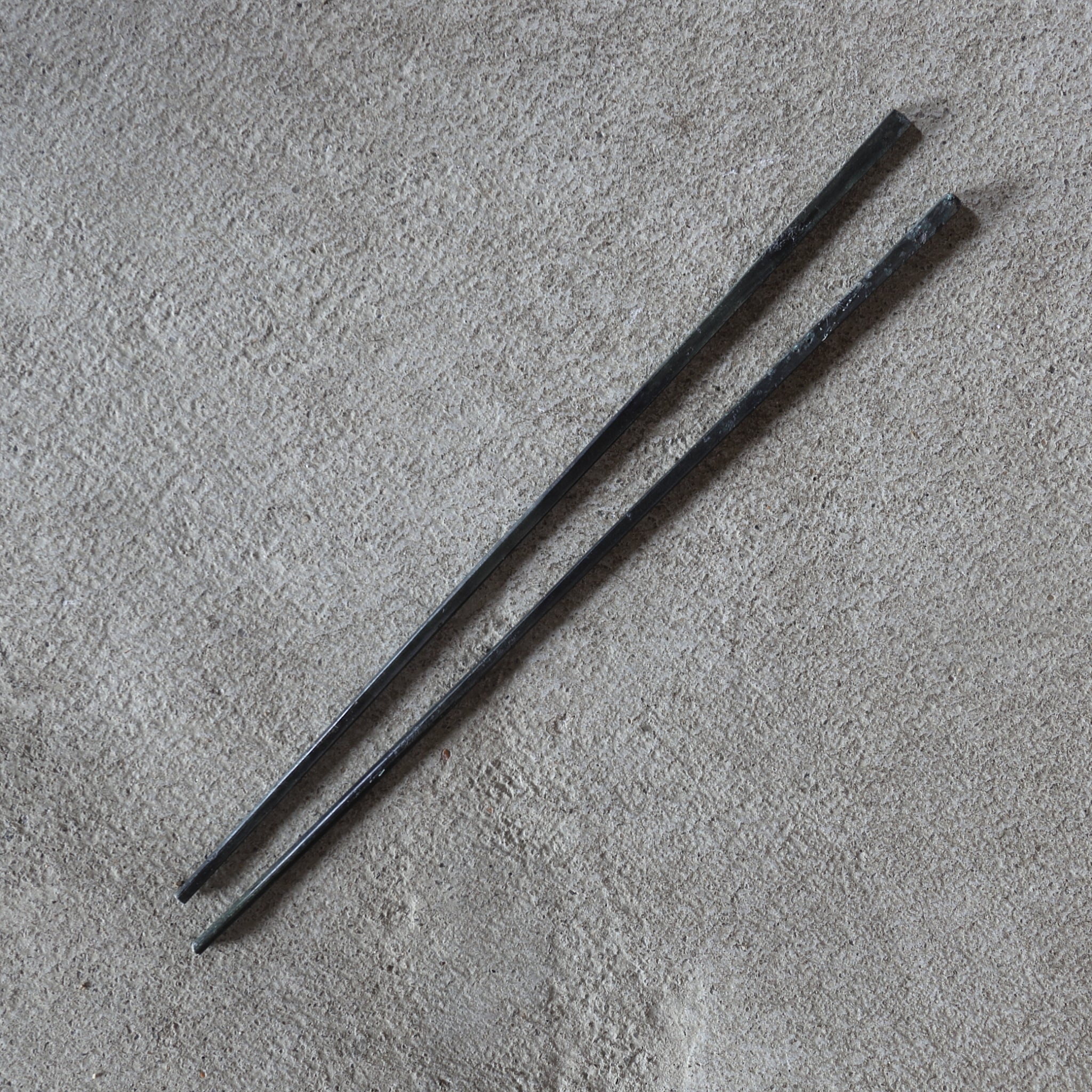 Goryeo bronze fire chopsticks Sawari/Sabari Goryeo period/918-1392CE