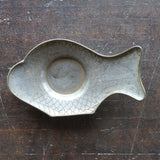 清代古錫陰陽文魚形茶托，帶有在款，清時代（1616-1911年）