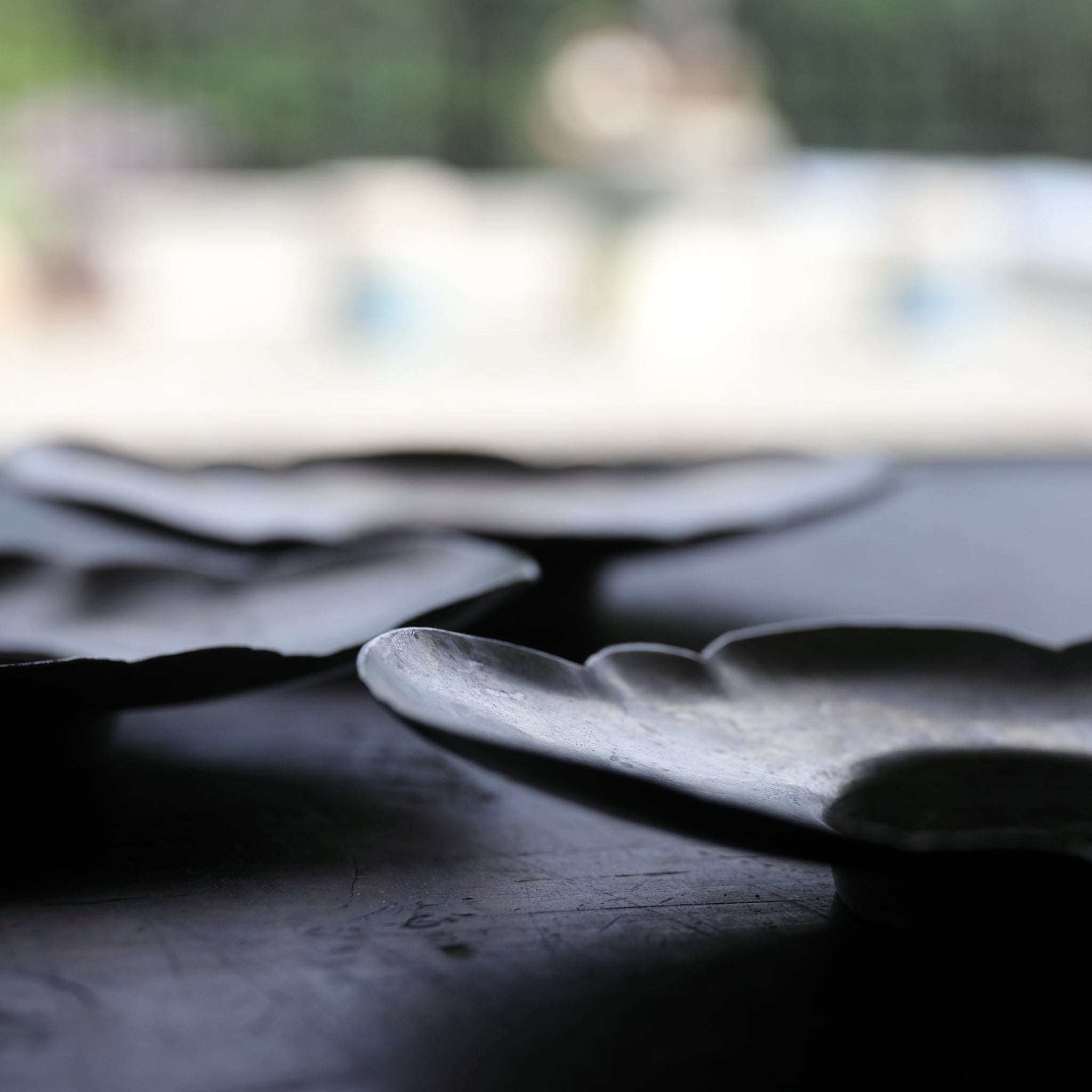 Qing Dynasty Antique Tin Flower-shaped Tea Tray with Inscription, Qing Dynasty (1616-1911CE)