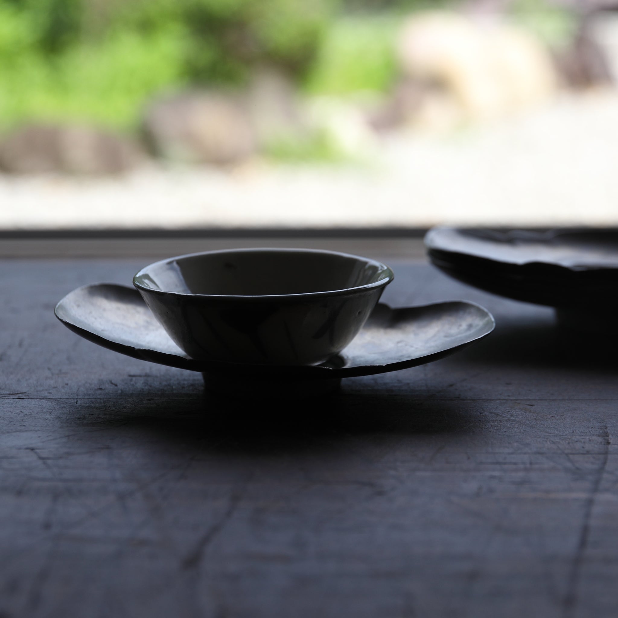 Qing Dynasty Antique Tin Flower-shaped Tea Tray with Inscription, Qing Dynasty (1616-1911CE)