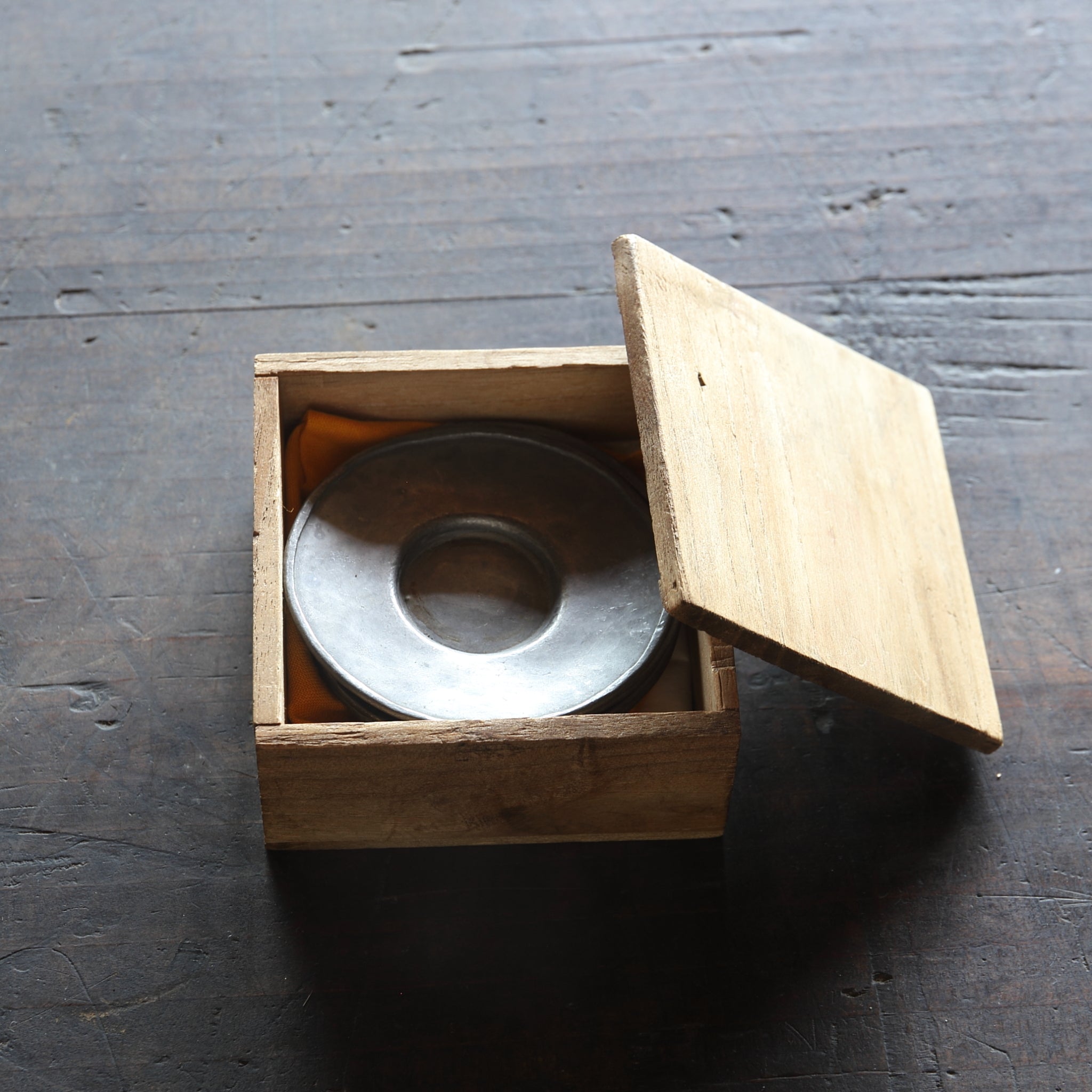 Qing Dynasty Antique Tin Round Small Tea Tray with Inscription, with Wooden Box, Qing Dynasty (1616-1911CE)