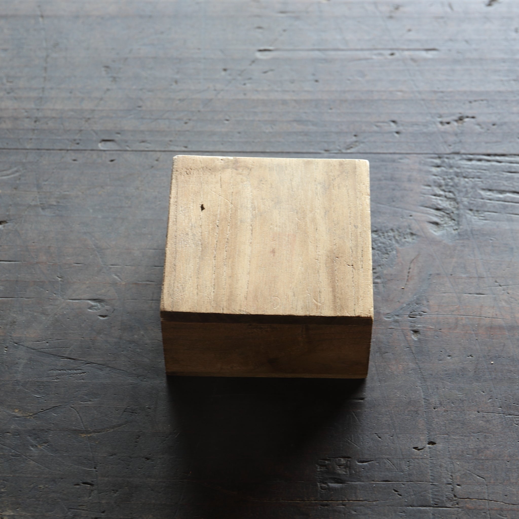 Qing Dynasty Antique Tin Round Small Tea Tray with Inscription, with Wooden Box, Qing Dynasty (1616-1911CE)