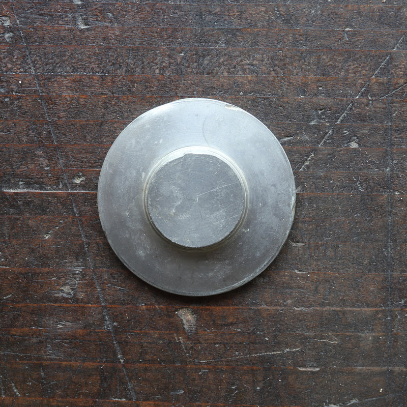 清代古錫圓形小茶托，清時代（1616-1911年）