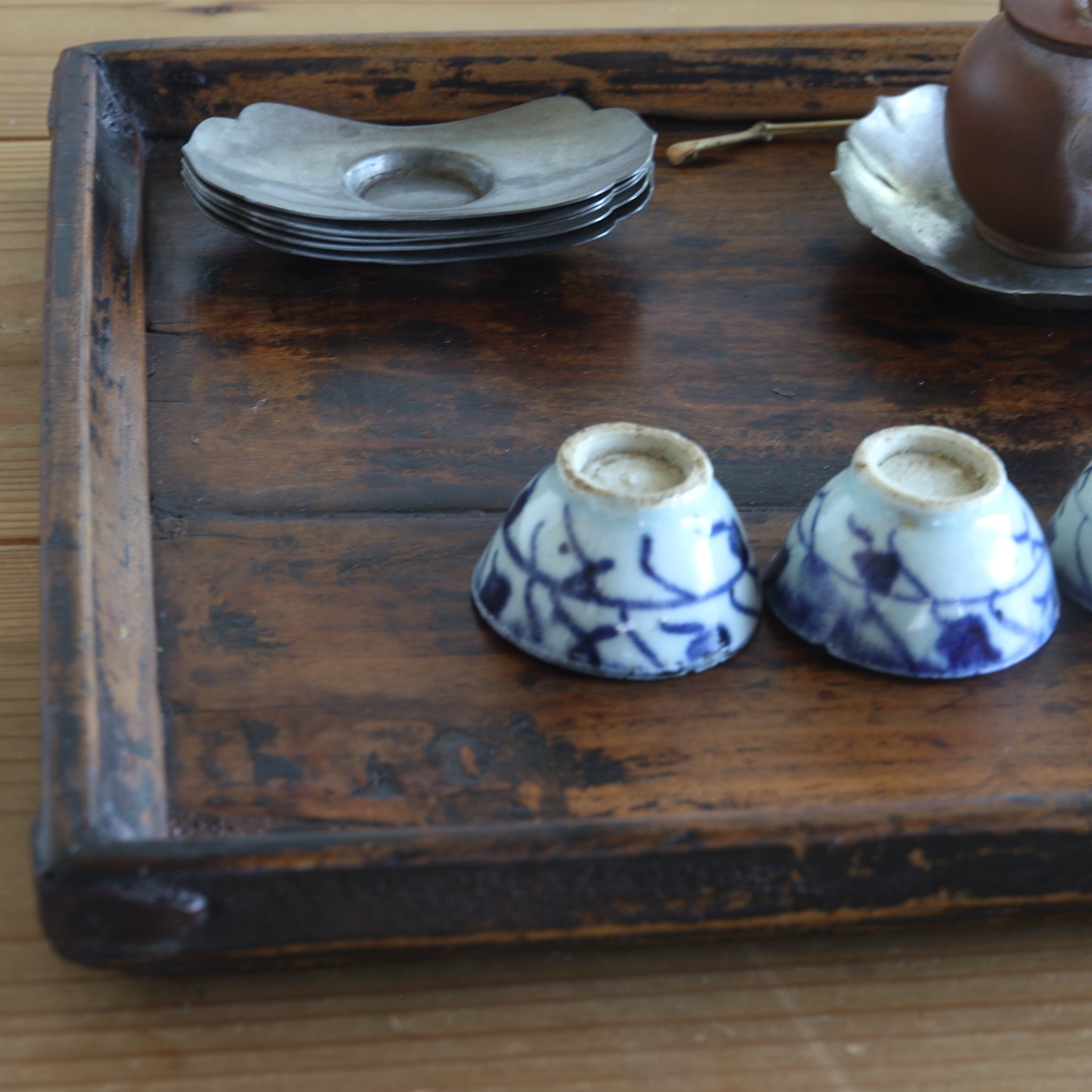 Qing Dynasty Set of 5 Blue and White Grass Pattern Tea Bowls, Qing Dynasty (1616-1911CE)