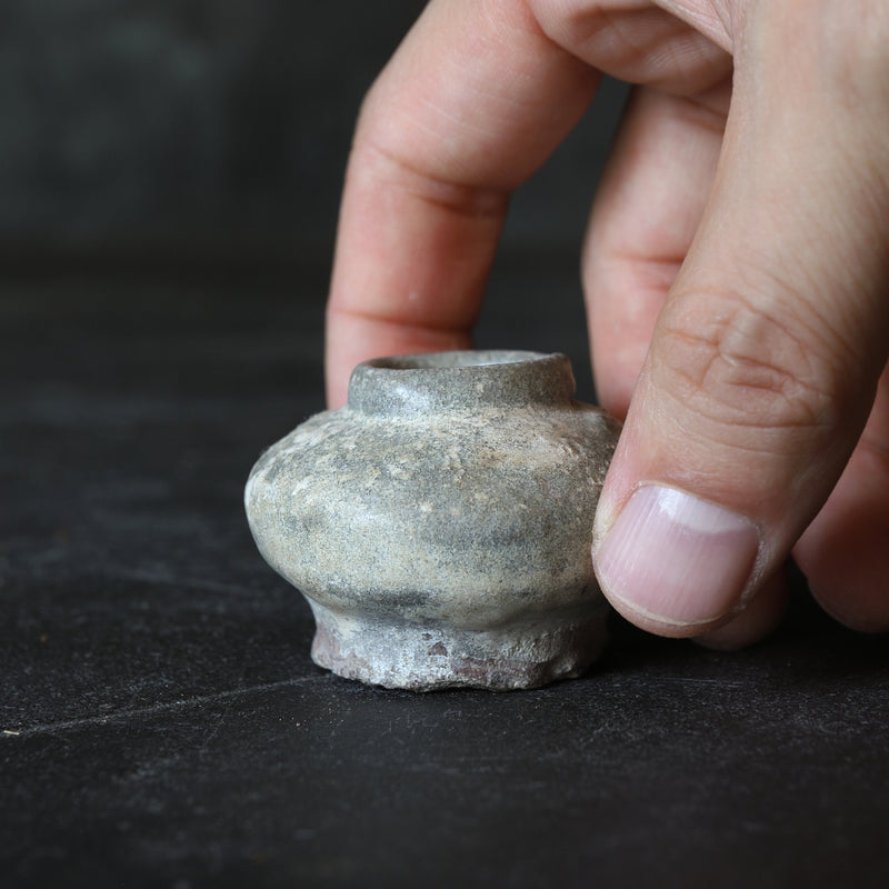 Sung Dynasty Hu Lu Gray Glazed Small Pot, 12th-16th century