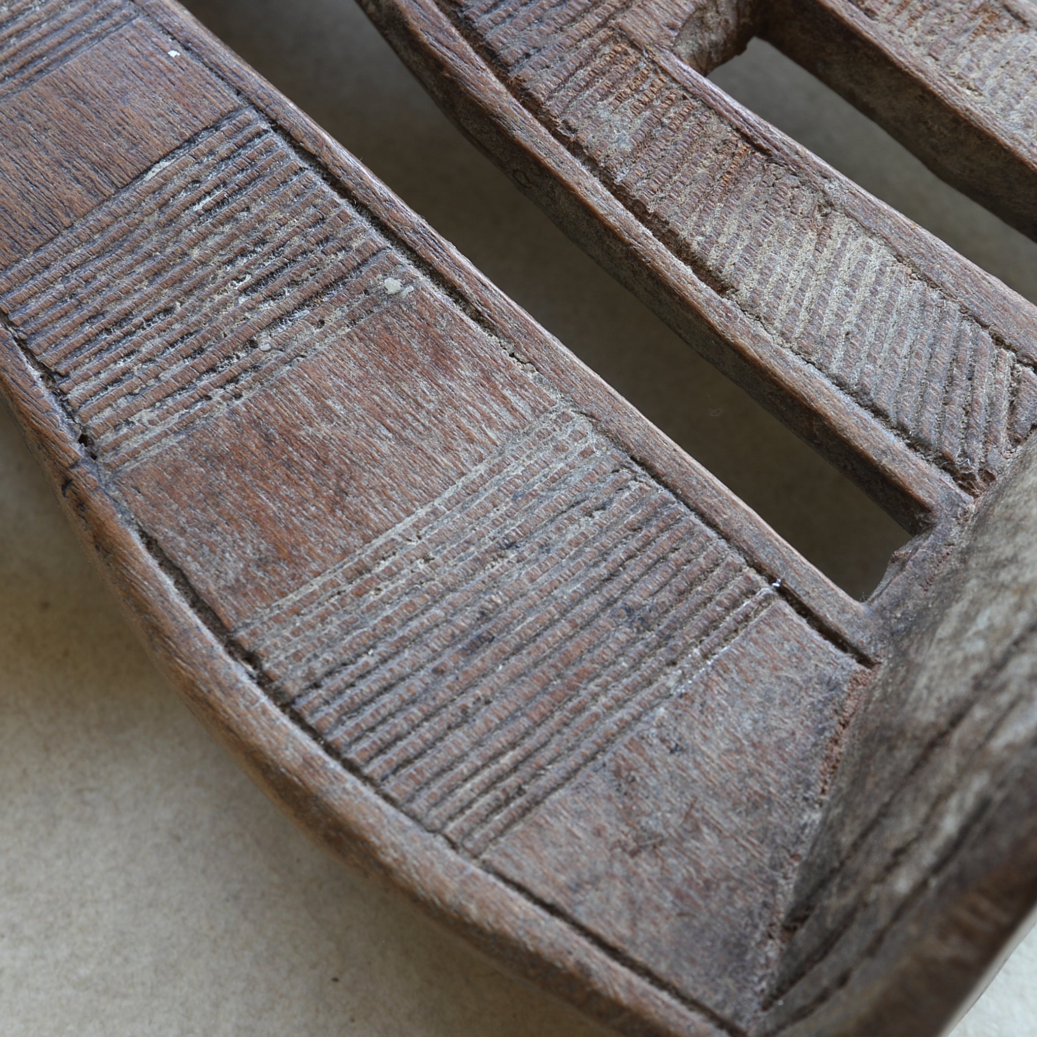 African Antique Wooden Pillow, 16th-19th century