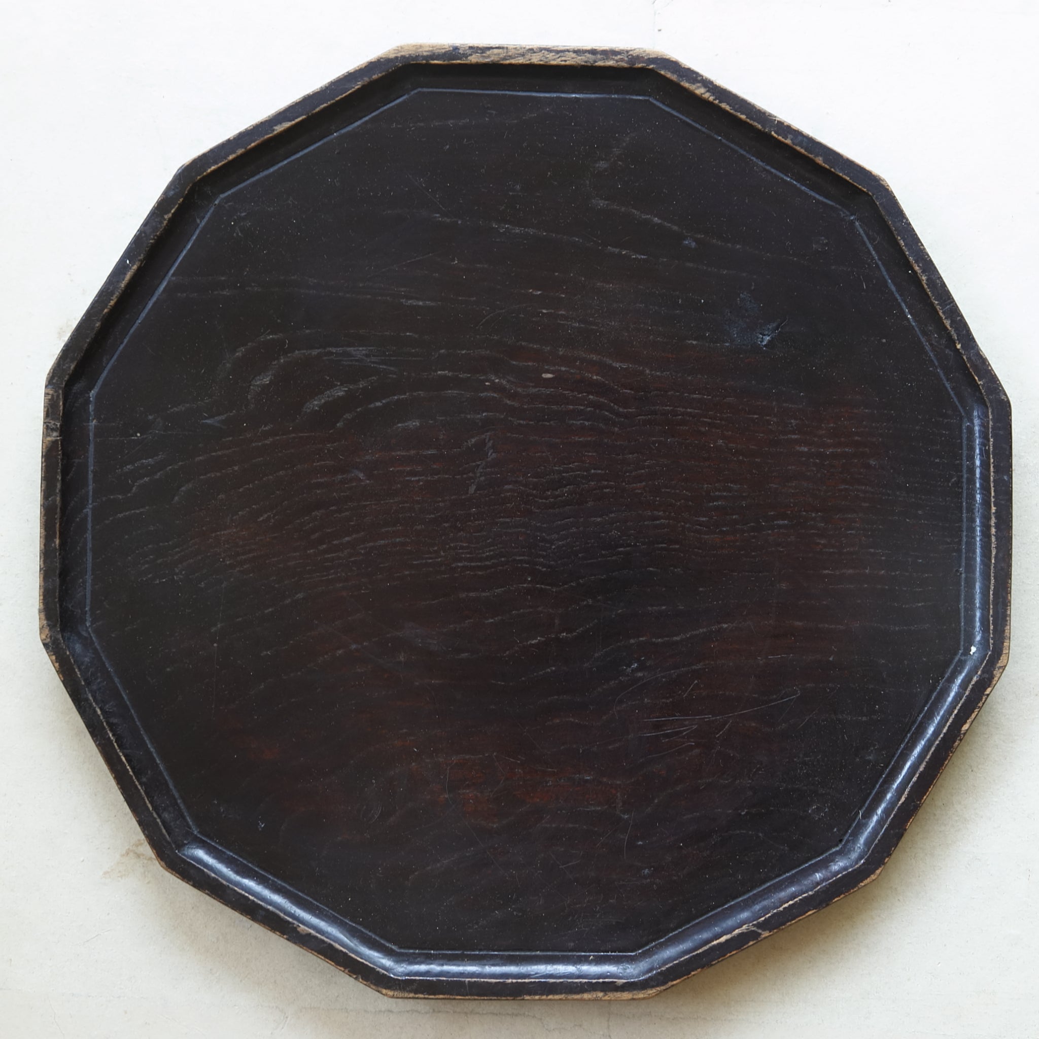 Twelve-sided Sencha Tray with Rich Wooden Flavor, Joseon Dynasty (1392-1897CE)