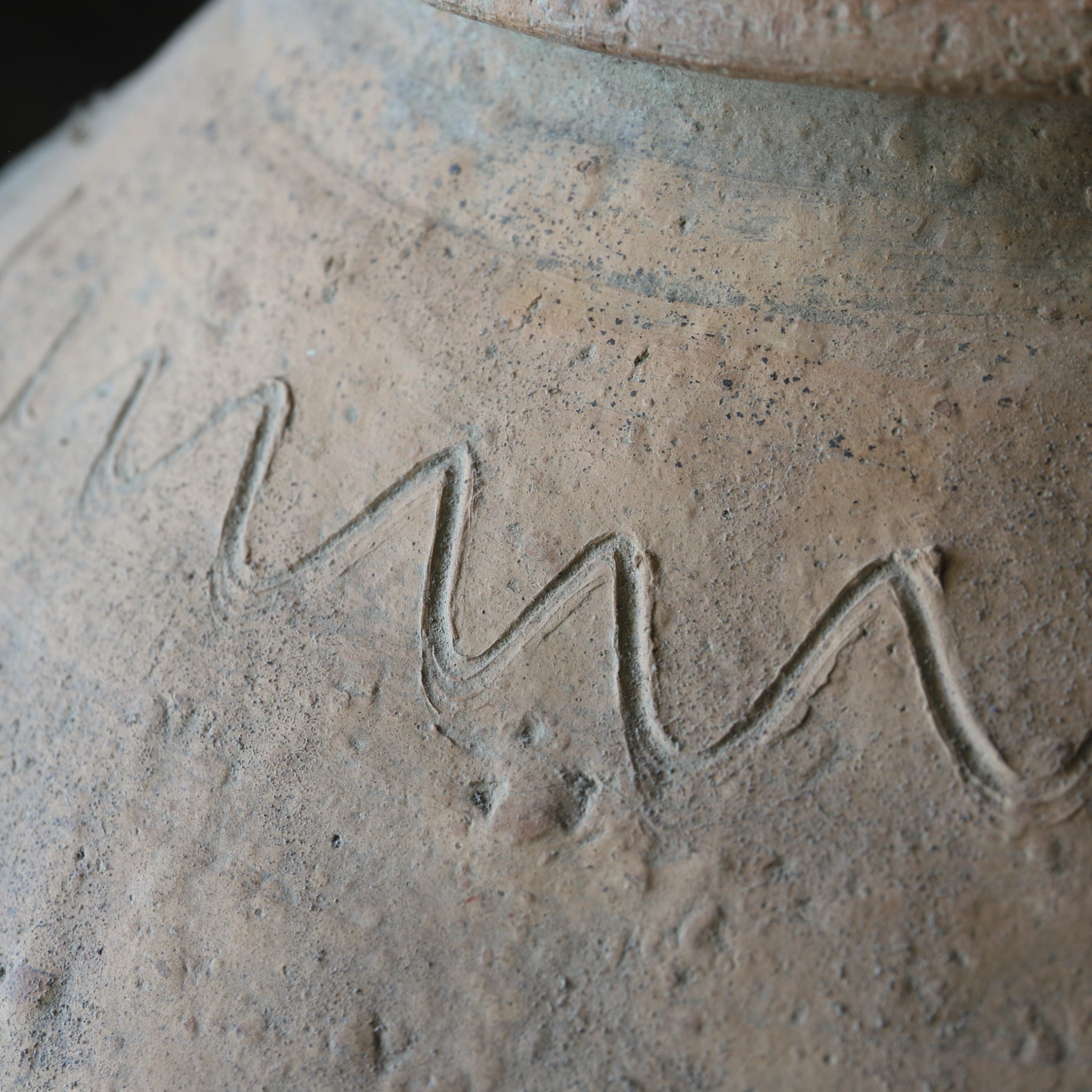 Miyako-style Pottery Jar, Wave Pattern Design, Edo Period (1603-1867CE)