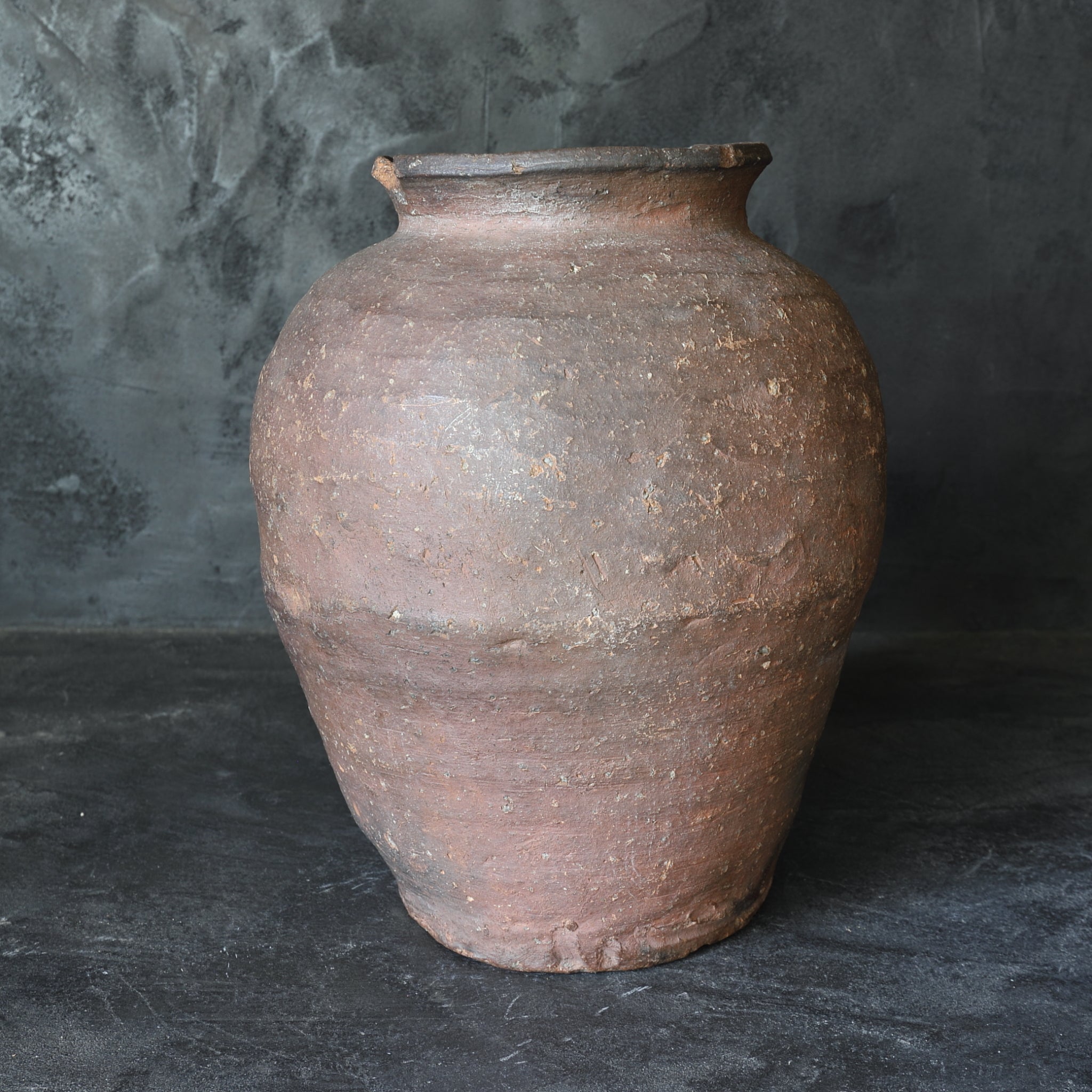 Antique Shigaraki Pottery Jar, Muromachi Period (1336-1573CE)