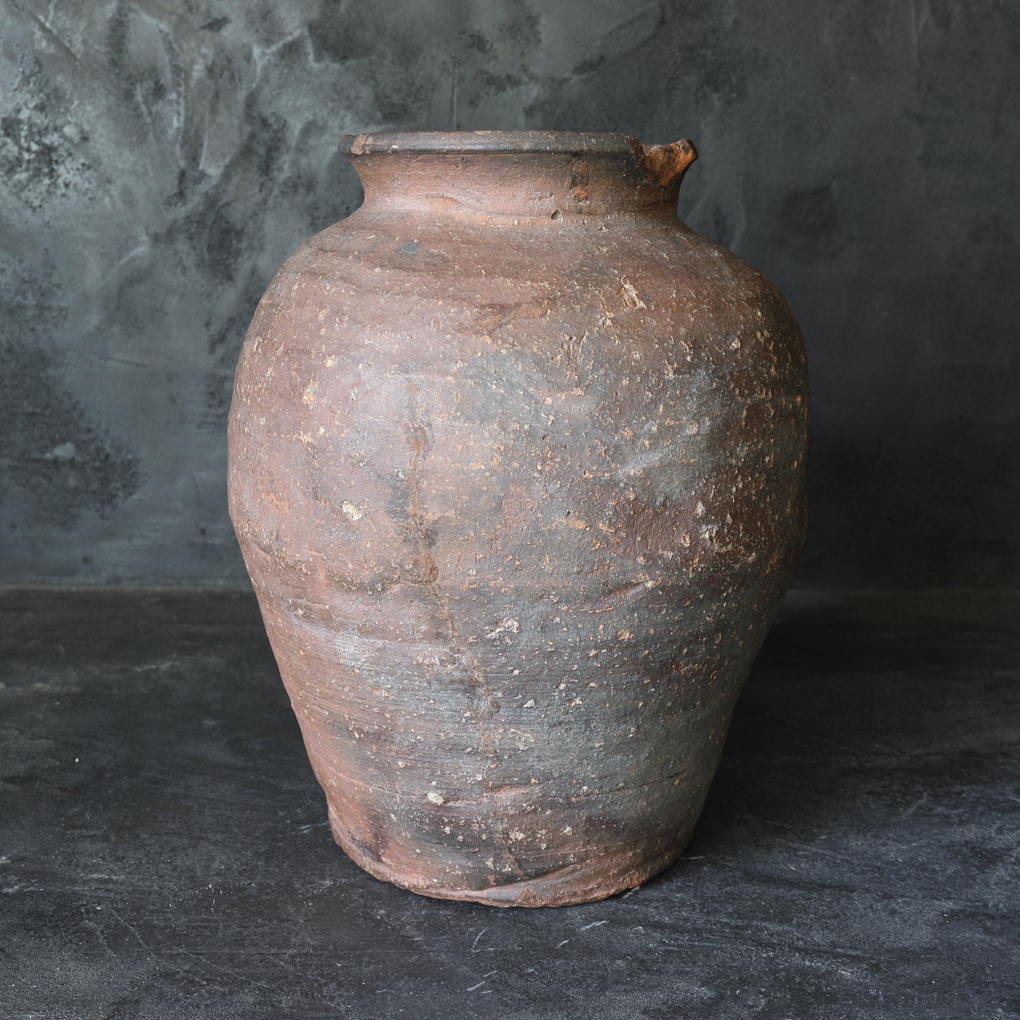 Antique Shigaraki Pottery Jar, Muromachi Period (1336-1573CE)