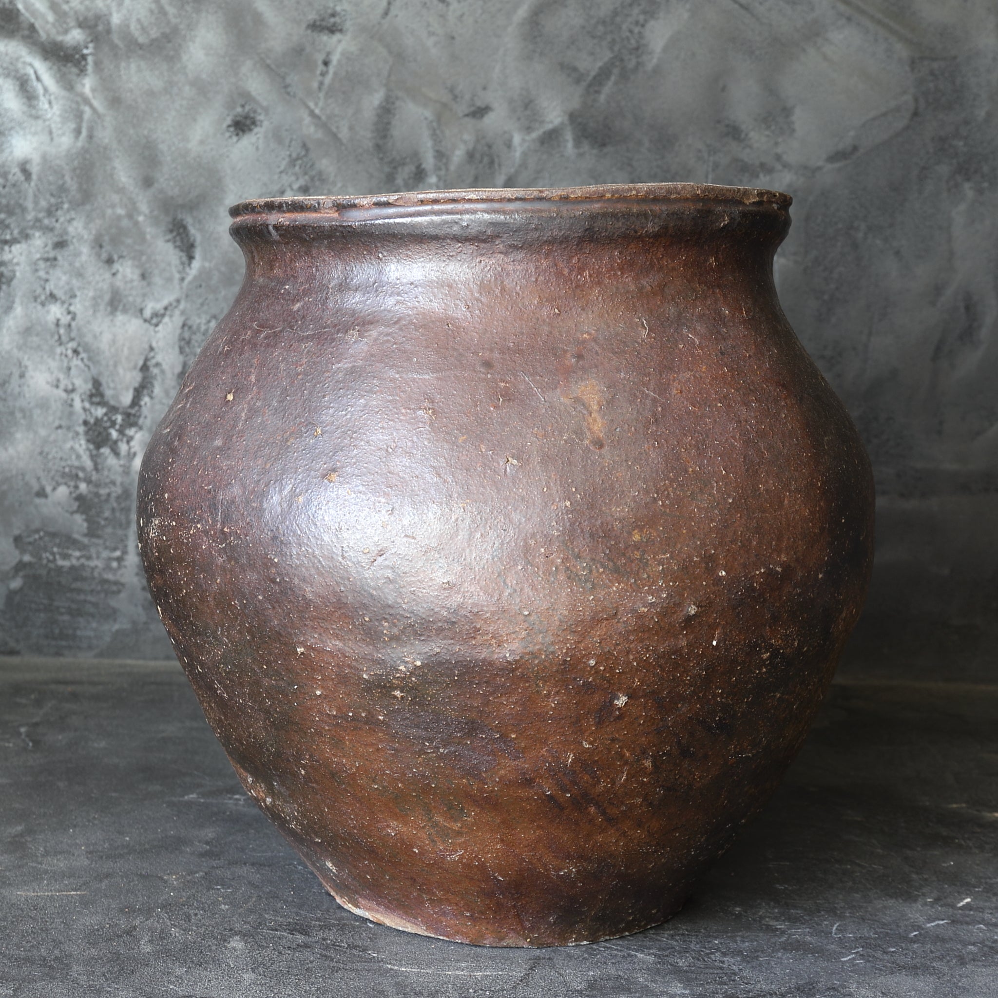 Antique Echizen Pottery Jar, Azuchi-Momoyama to Edo Period (1573-1867CE)