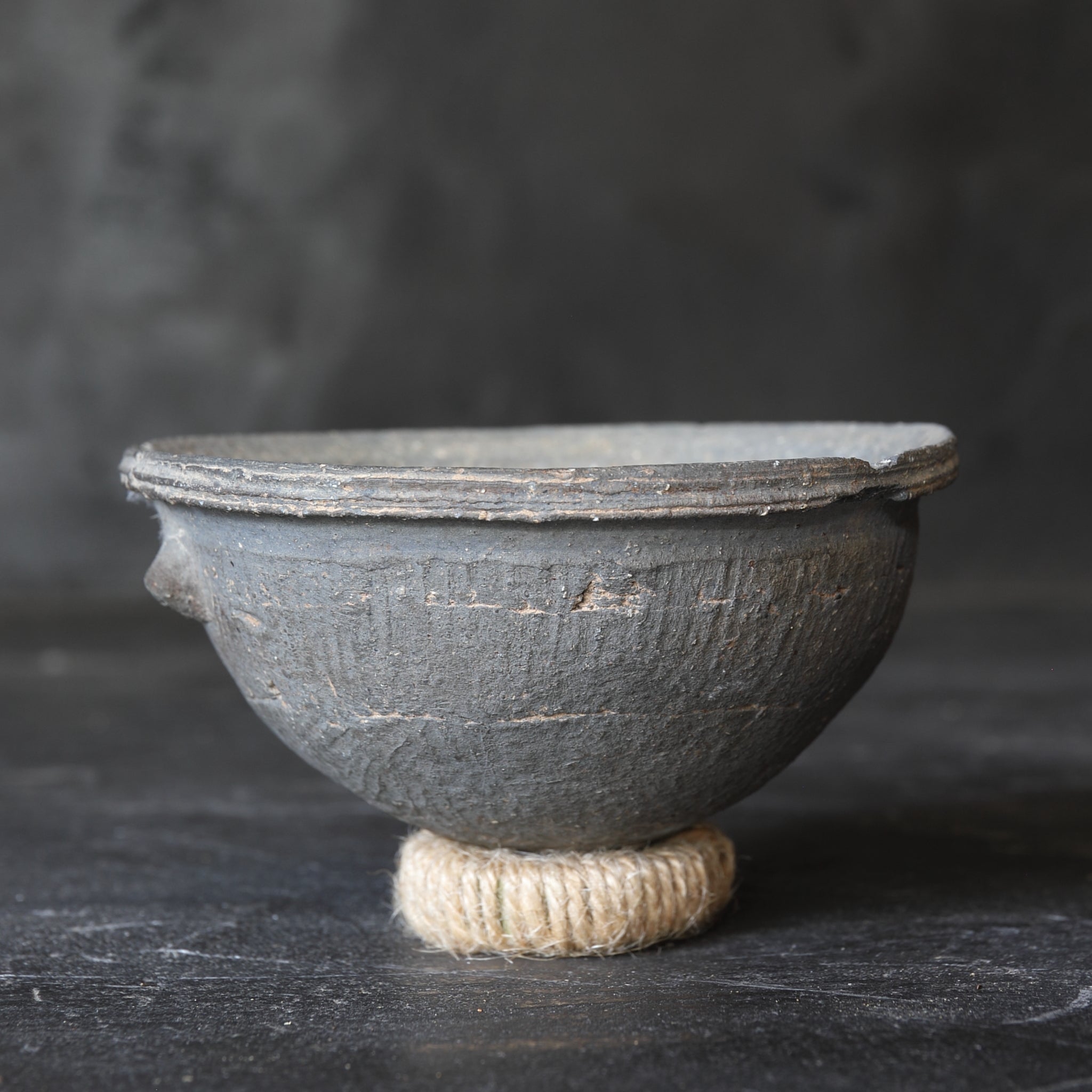 Sue Ware Double-eared Bowl with Ring Base, Nara Period (710-794CE)