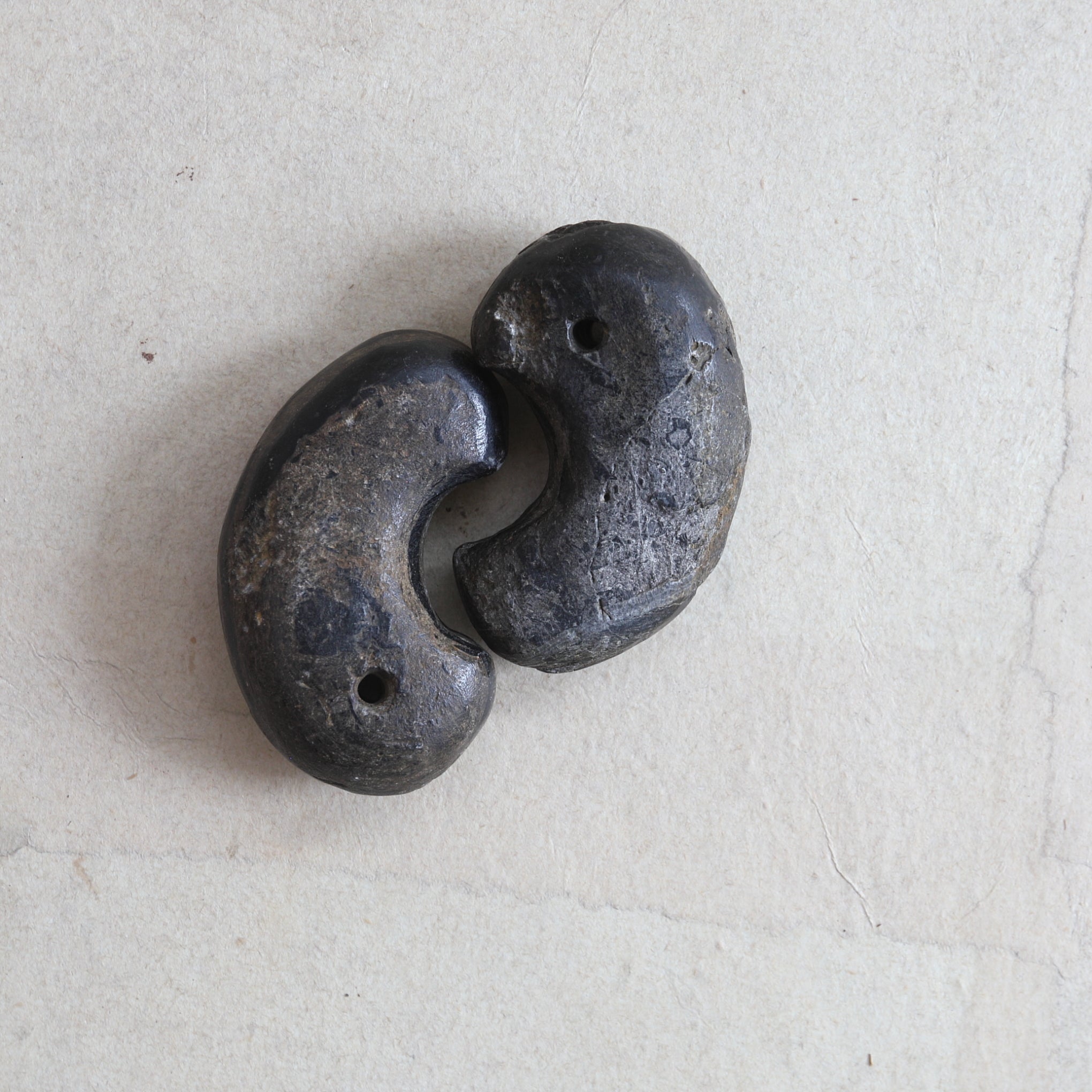 Pair of Serpentine Magatama, Kofun Period (250-581 CE)