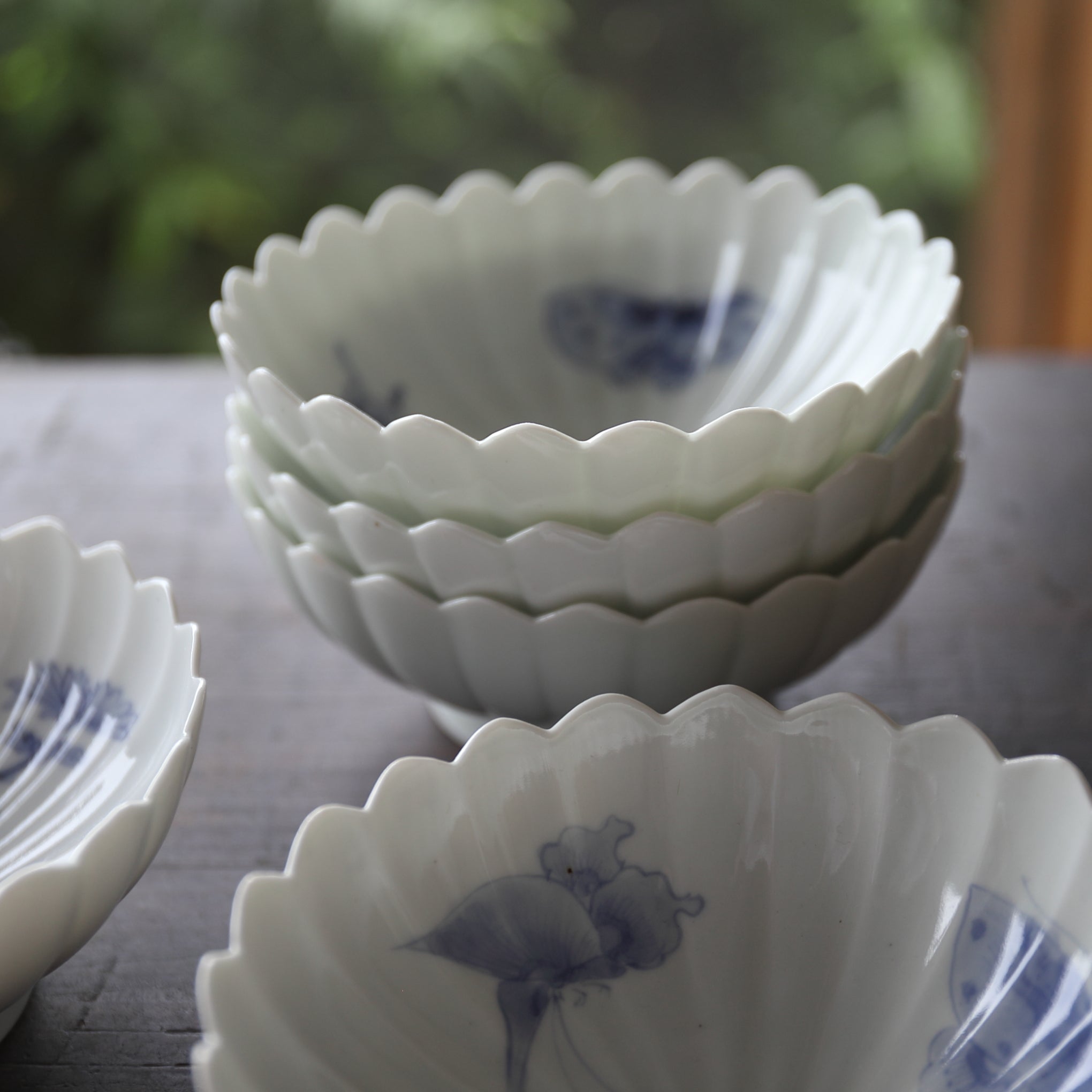 Set of 5 Antique Hirado Butterfly Design Mukozuke Dishes, Edo Period (1603-1867 CE)